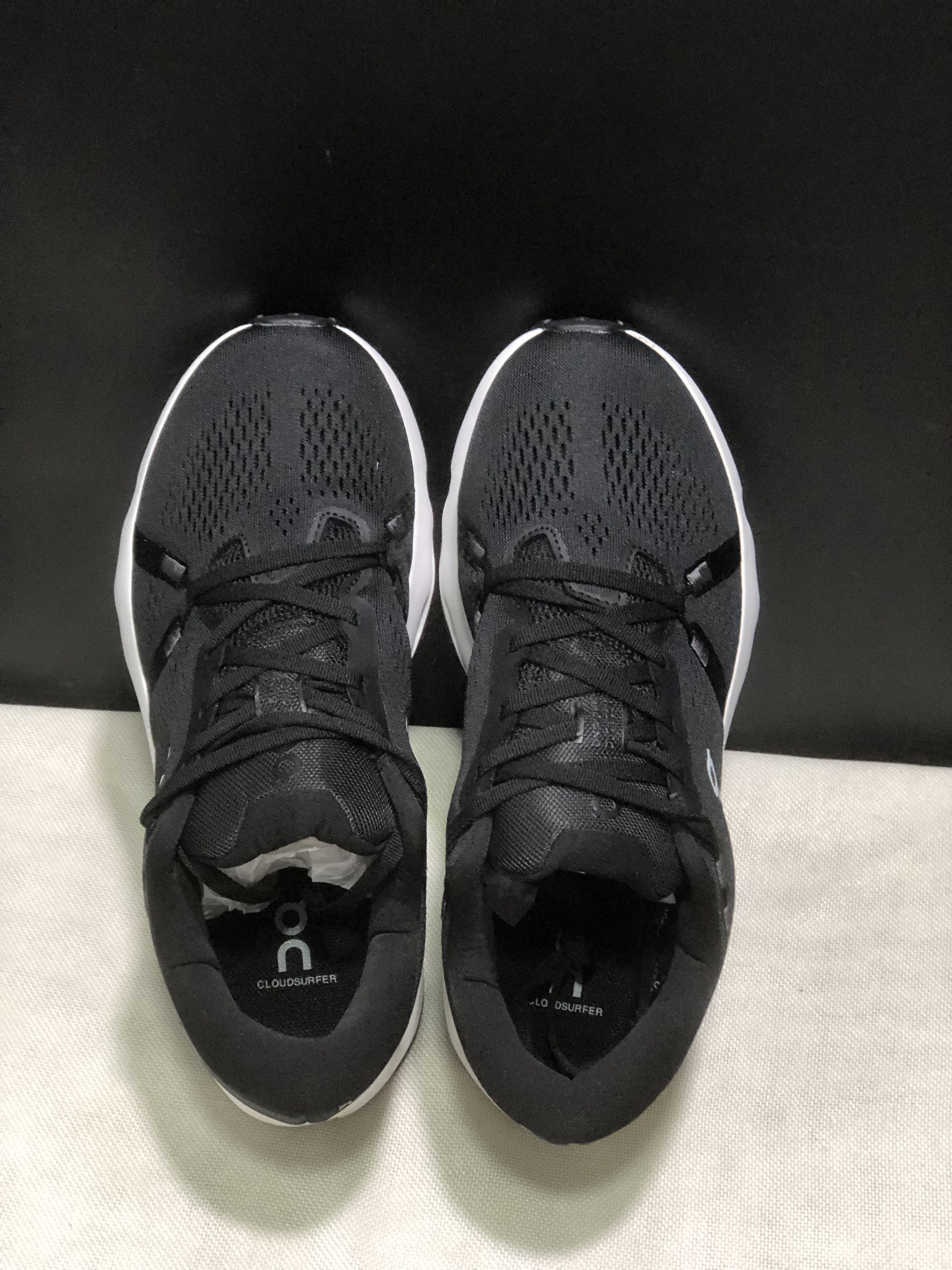 On Running Cloudsurfer 2 Casual Running Shoes Black/White