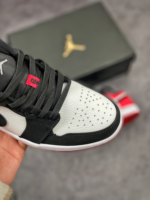 Nike Air Jordan 1 Low GS Black Toe Red White Sneakers