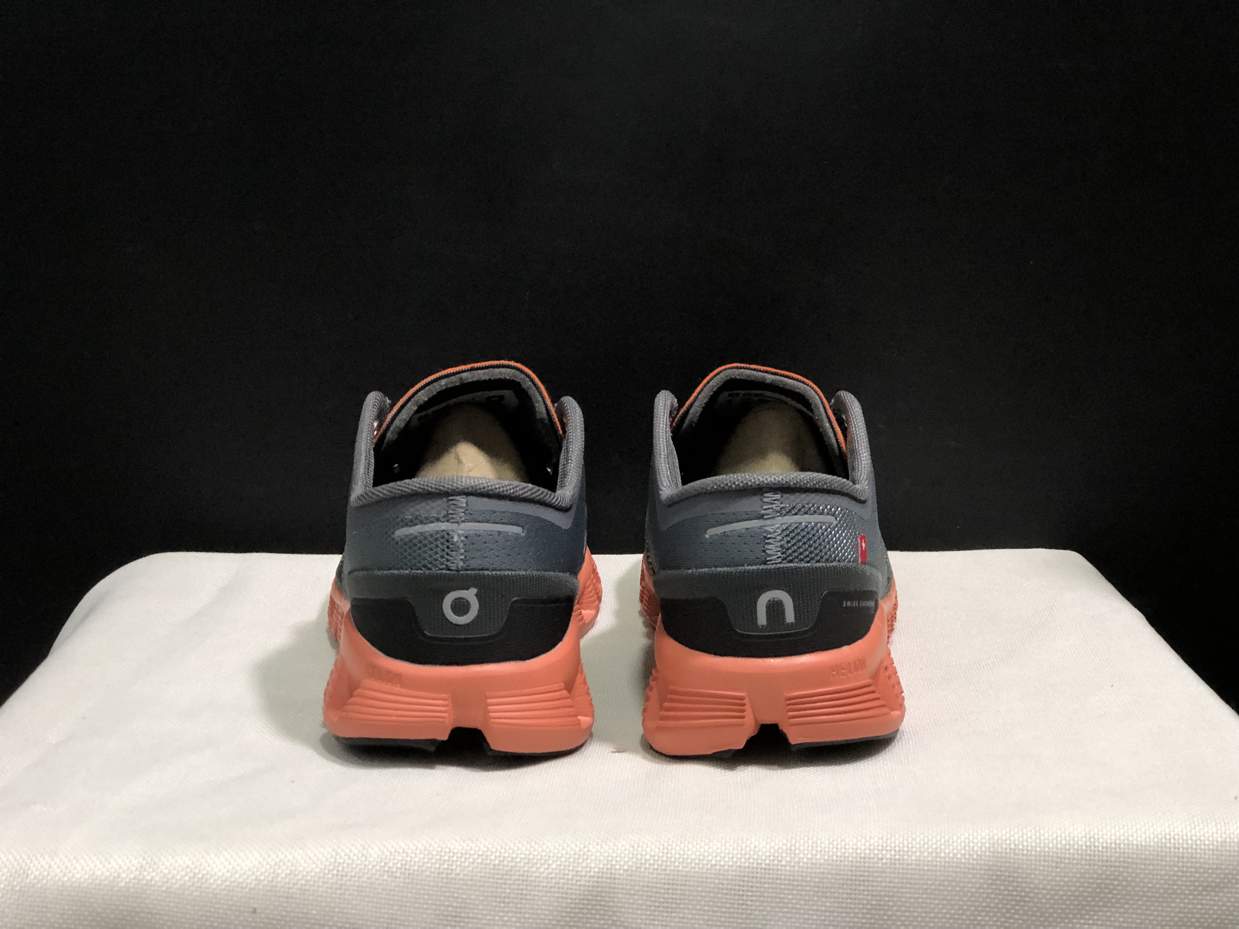 On Running Cloud X Lightweight Running Shoes Lime/Rust Red