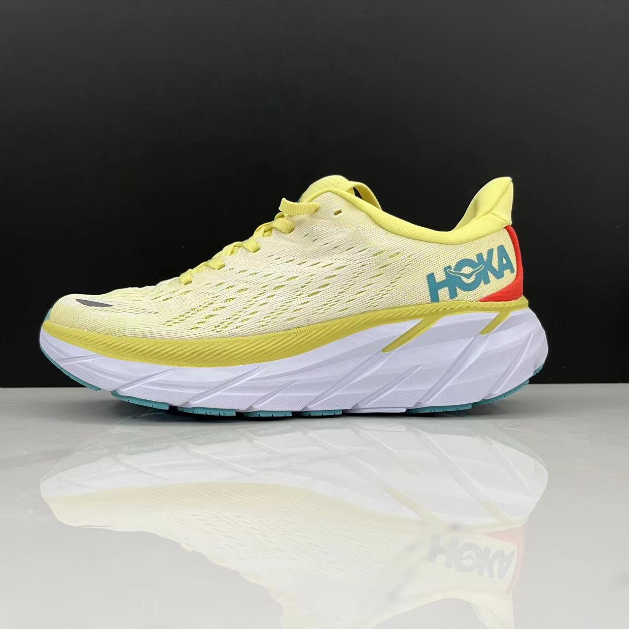 Hoka One One Clifton 8 Fashion Shoes Shock-absorbing Sneakers Light Yellow