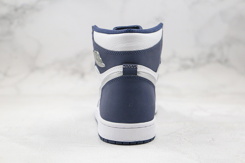 Nike Air Jordan 1 Retro High CO.JP Midnight Navy Sneakers