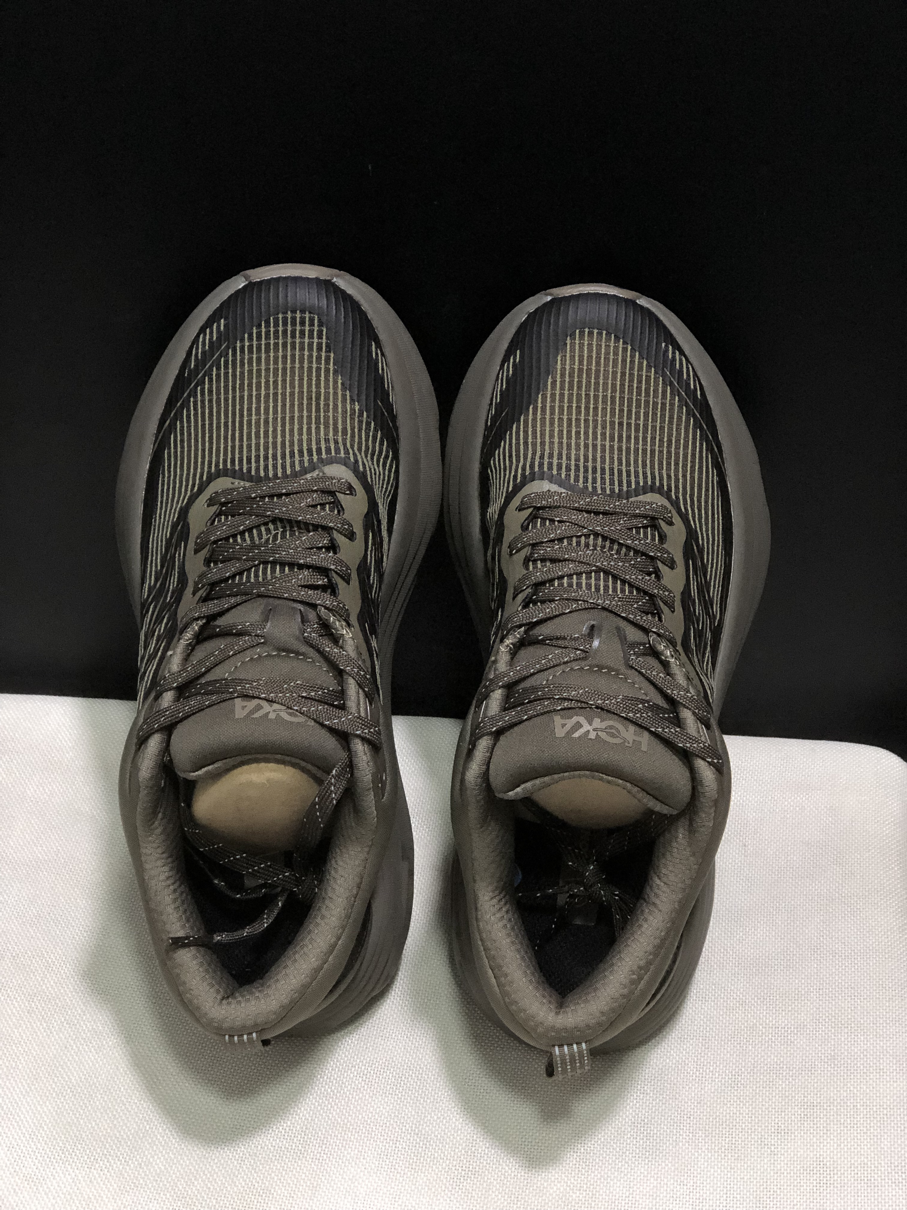 Hoka One One Bondi 8 Breathable Low-top Running Shoes Sneakers Brown