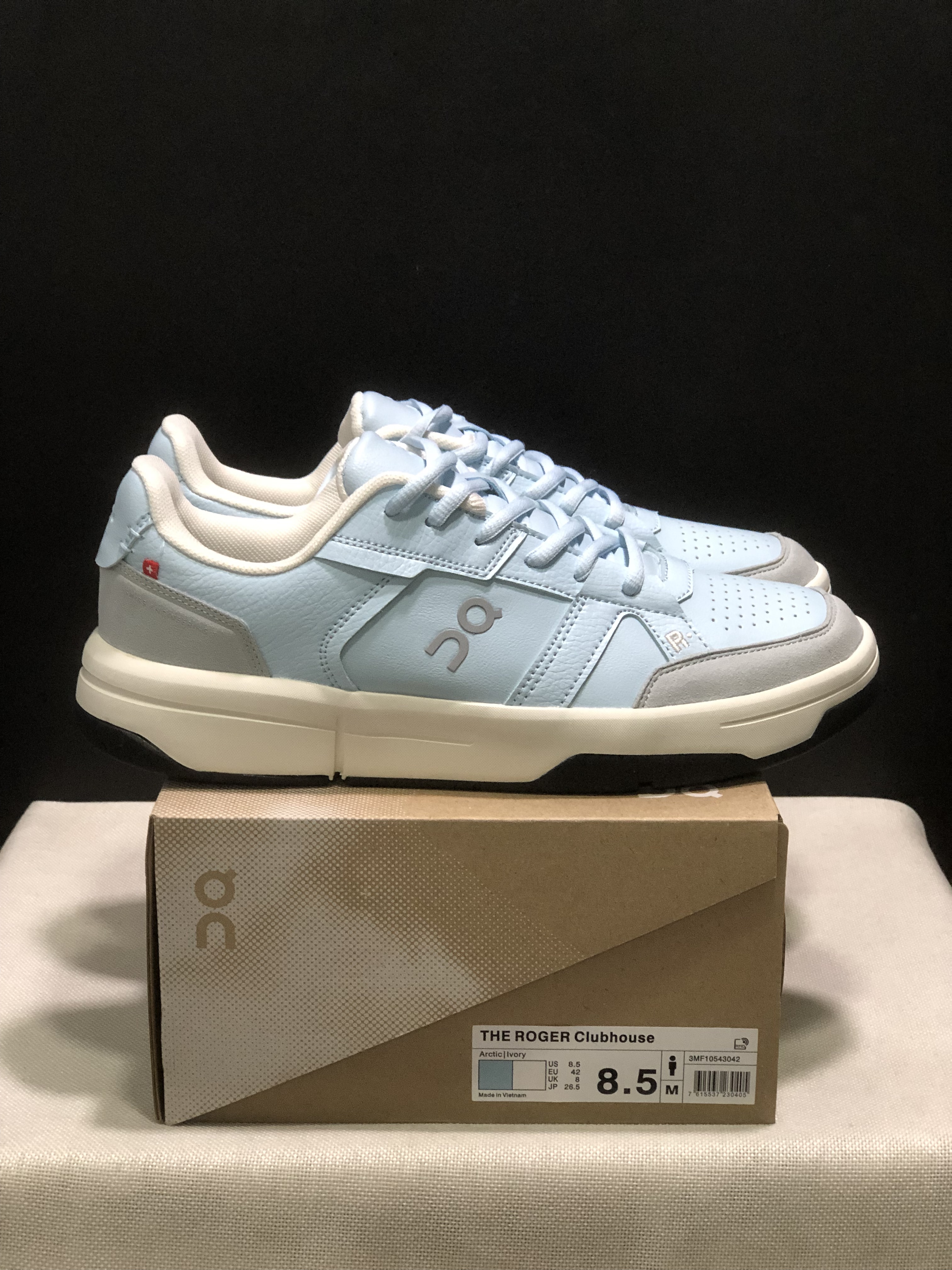 On Running The Roger Clubhouse Casual Sneakers Sky Blue