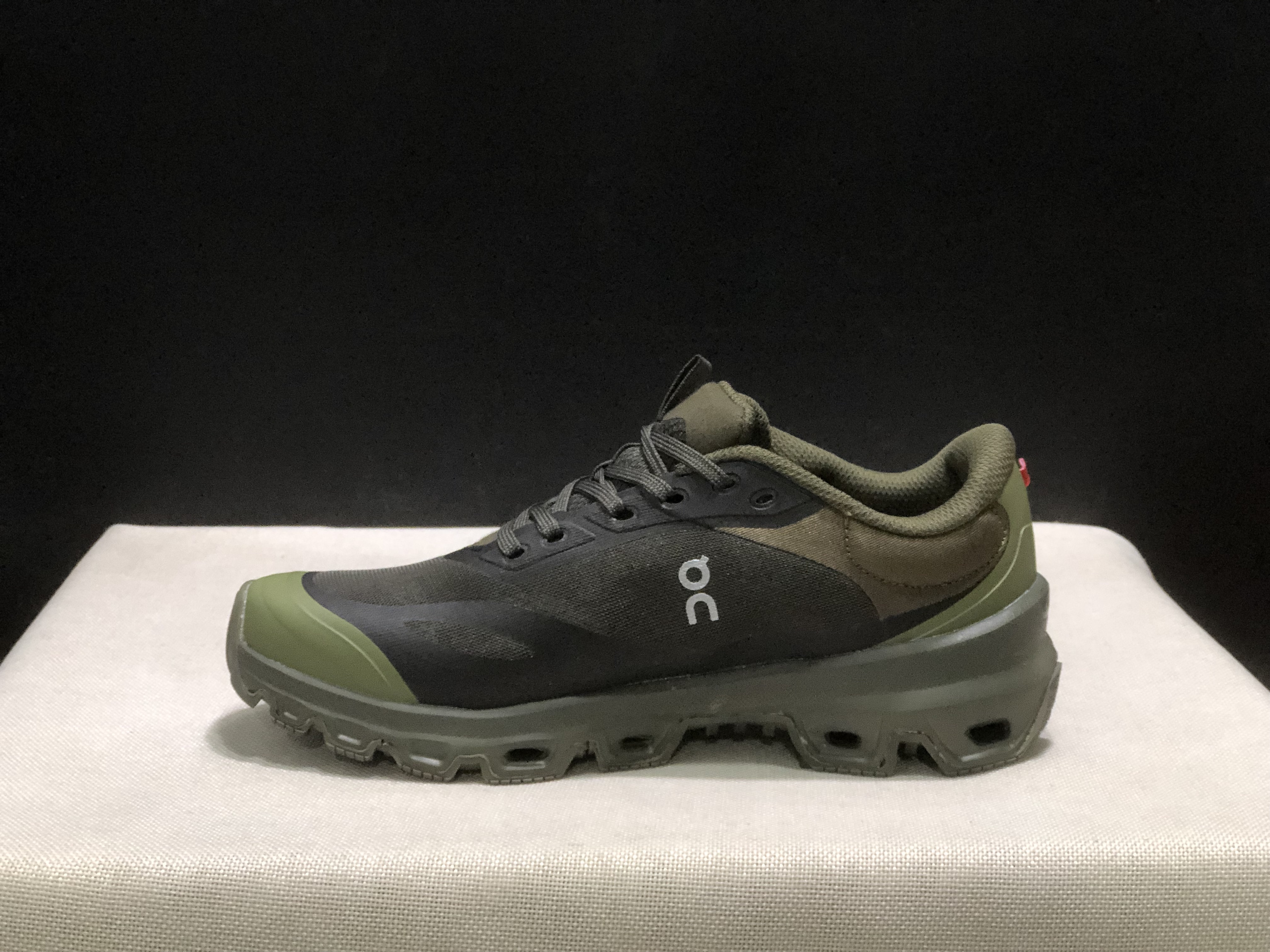 LOEWE x On Running Cloudventure 2.0 Running Shoes Co-Signed Edition Military Green/Black