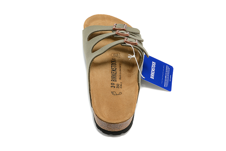 Birkenstock Three-Button Grayish Green Scrub Leather Casual Sandals