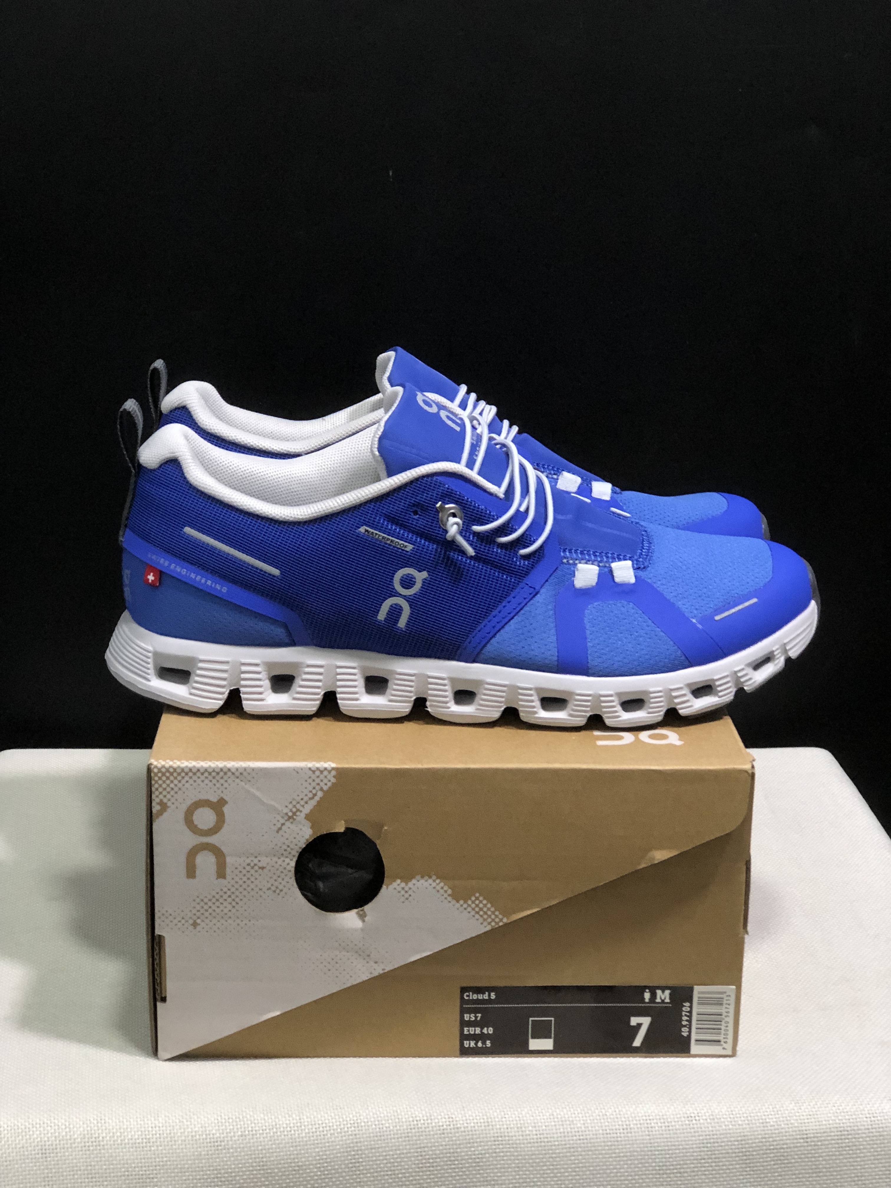 On Running Cloud 5 Lightweight Running Shoes Sapphire Blue