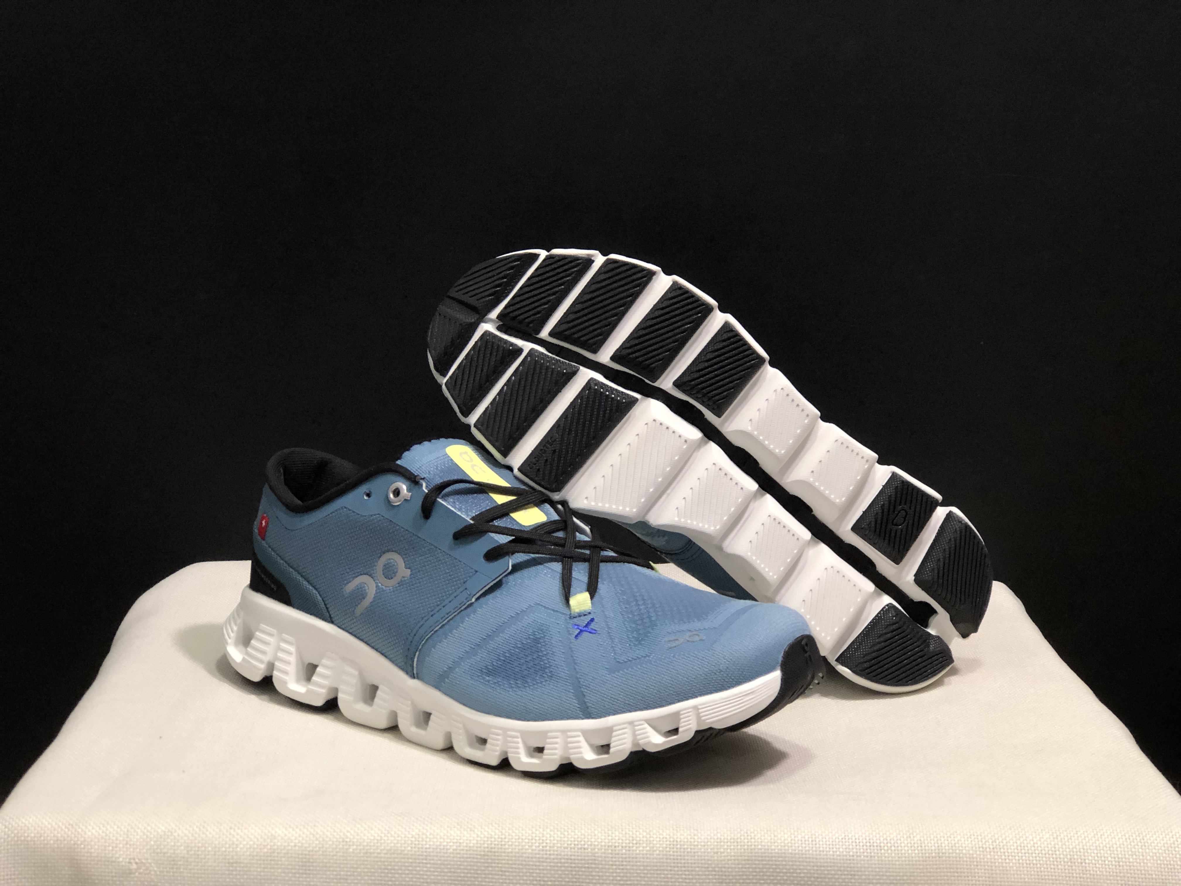 On Running Cloud X3 Shift Multi-Functional Running Shoes Cyan Grey/White