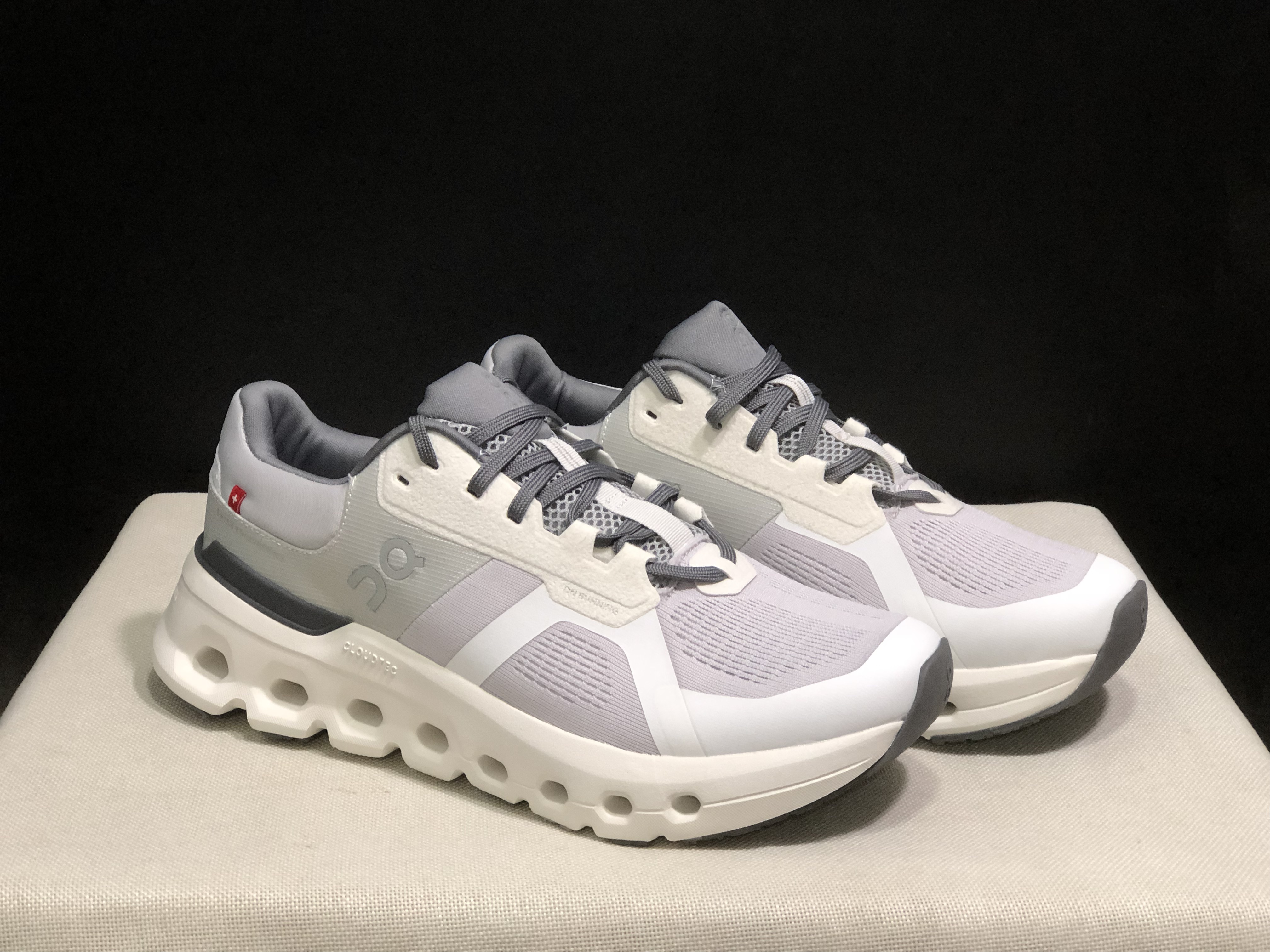 On Running Cloudrunner 2 Mesh Breathable Light Grey Running Shoes