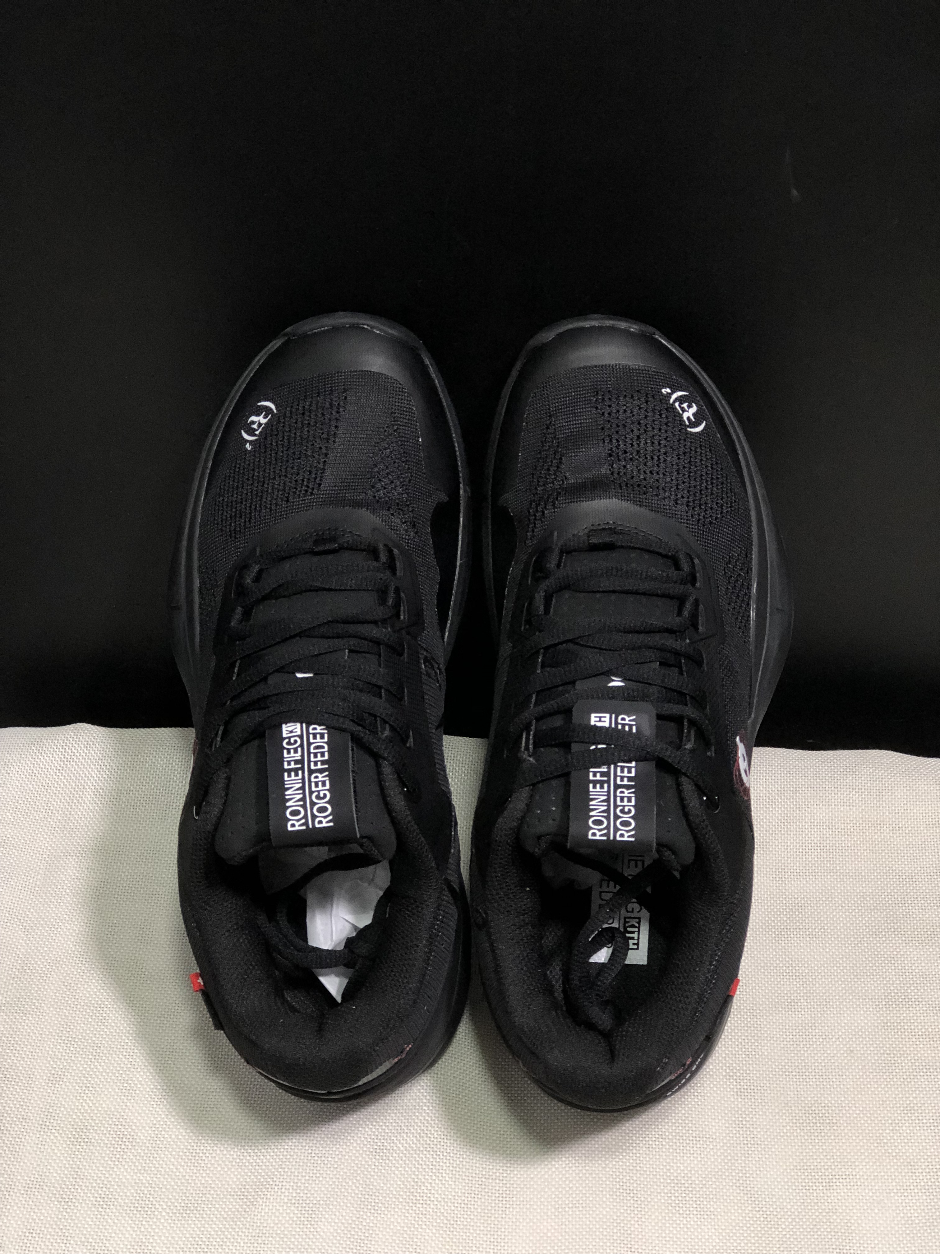 On Running The Roger Rro Durable And Breathable Tennis Shoes All Black