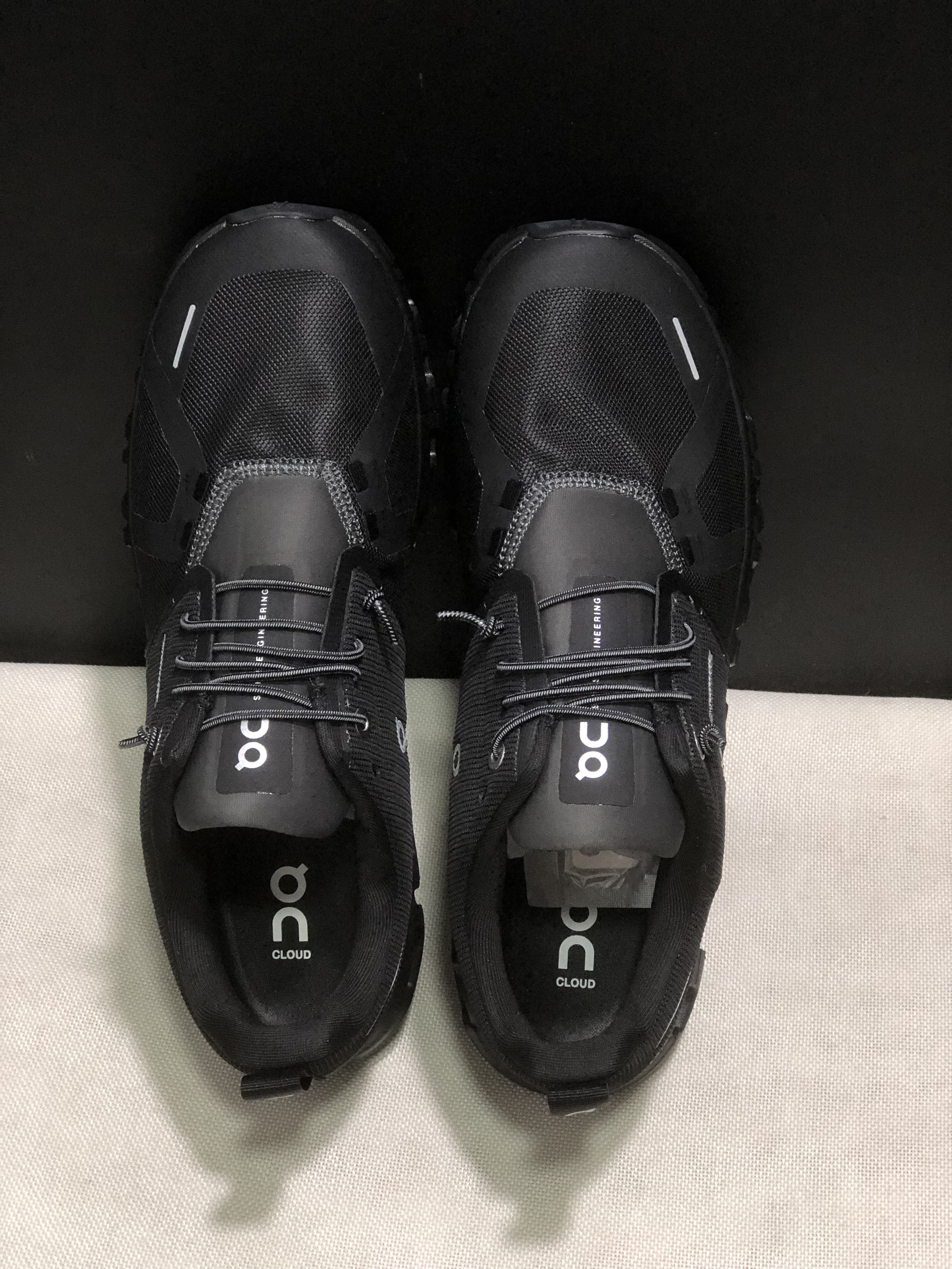 On Running Cloud 6 Casual Life Black Shoes