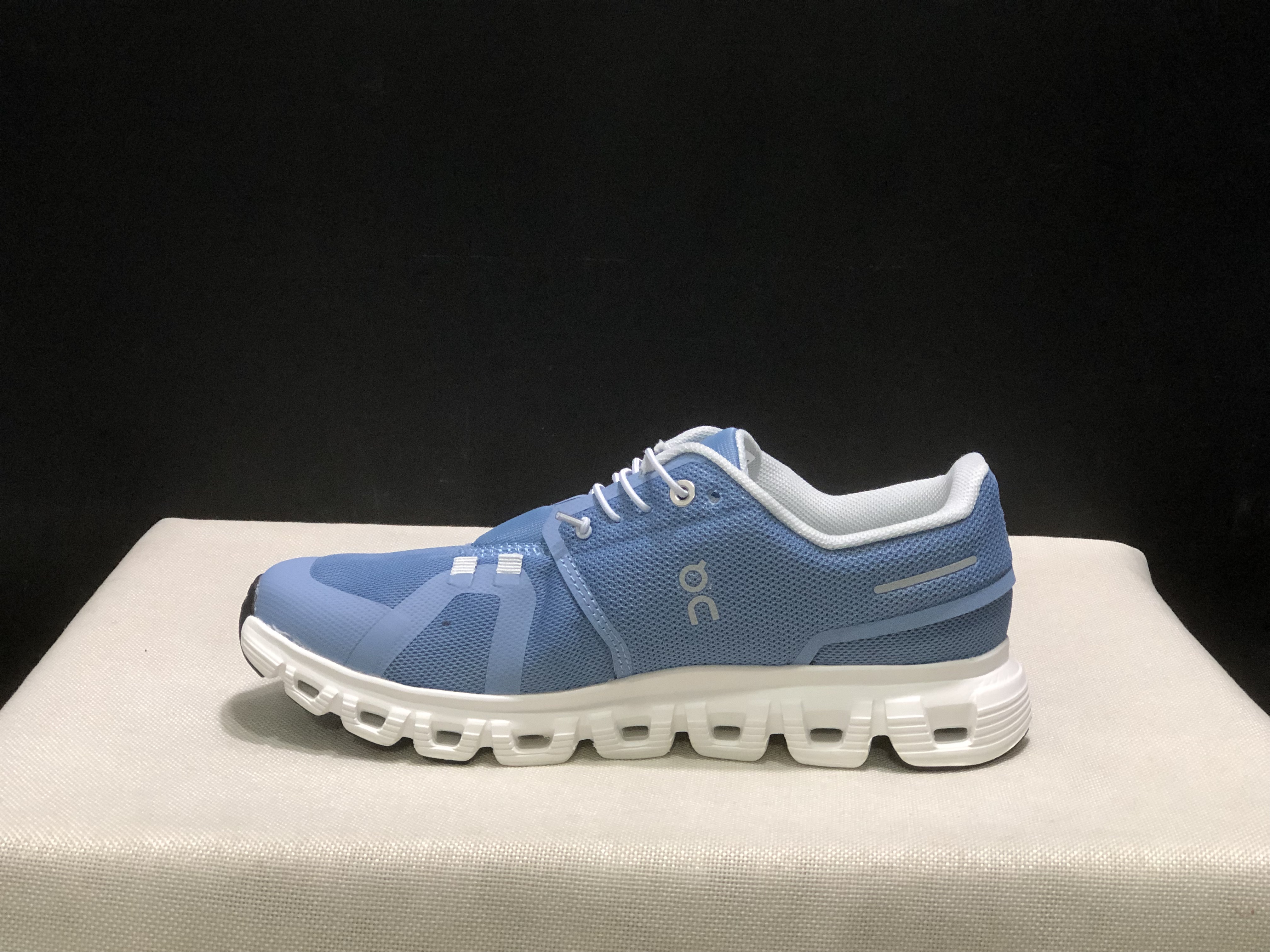 On Running Cloud 6 Casual Life Shoes Blue
