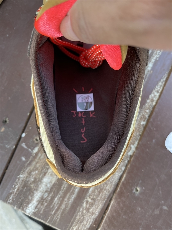 Nike Air Max 1 x Travis Scott Baroque Brown Sneakers