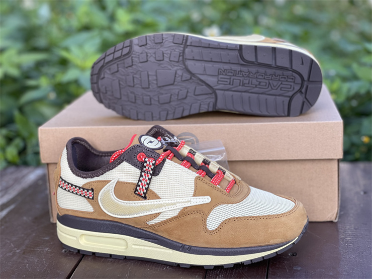 Nike Air Max 1 x Travis Scott Baroque Brown Sneakers
