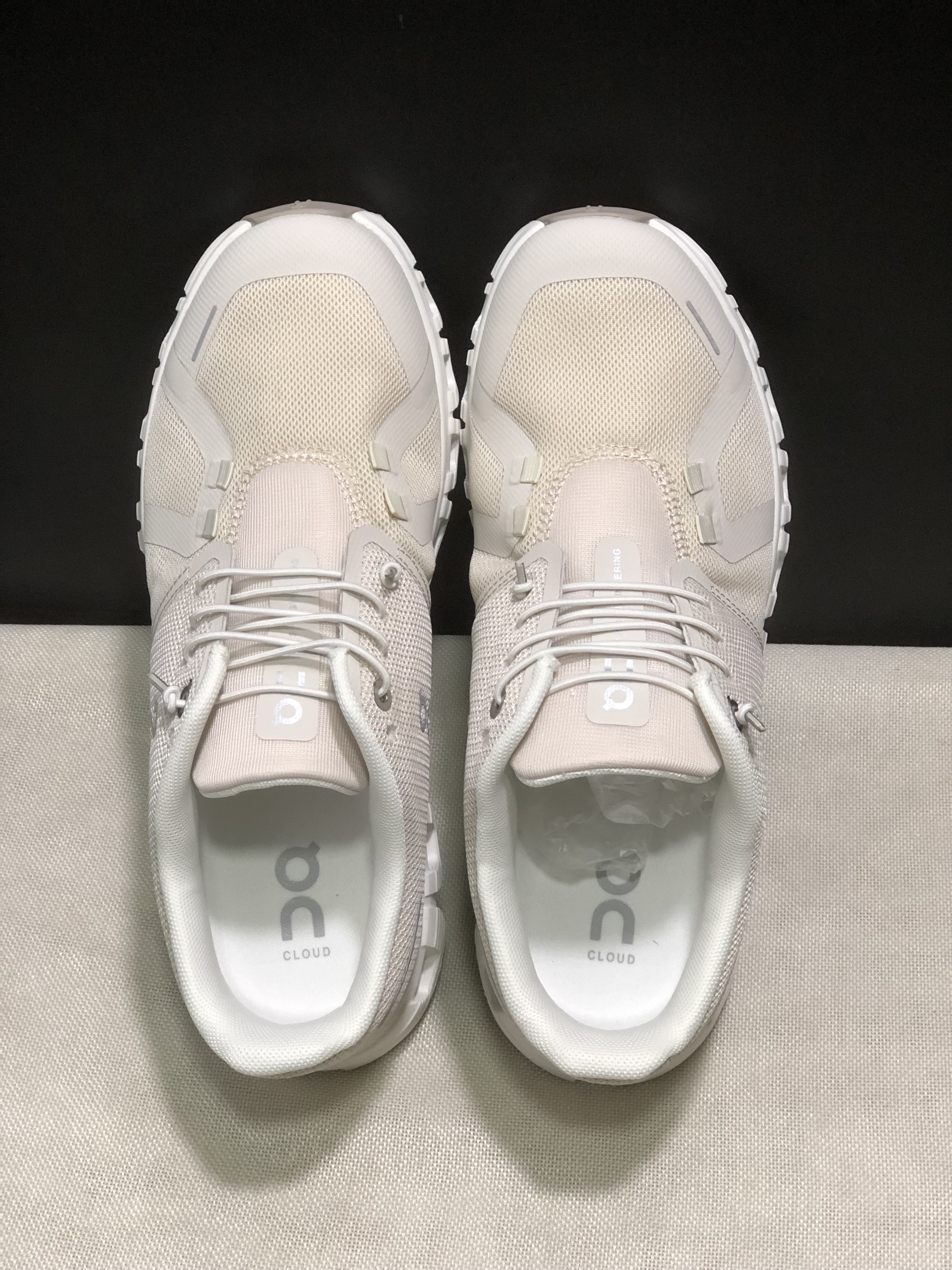 On Running Cloud 6 Casual Life Shoes Pearl White