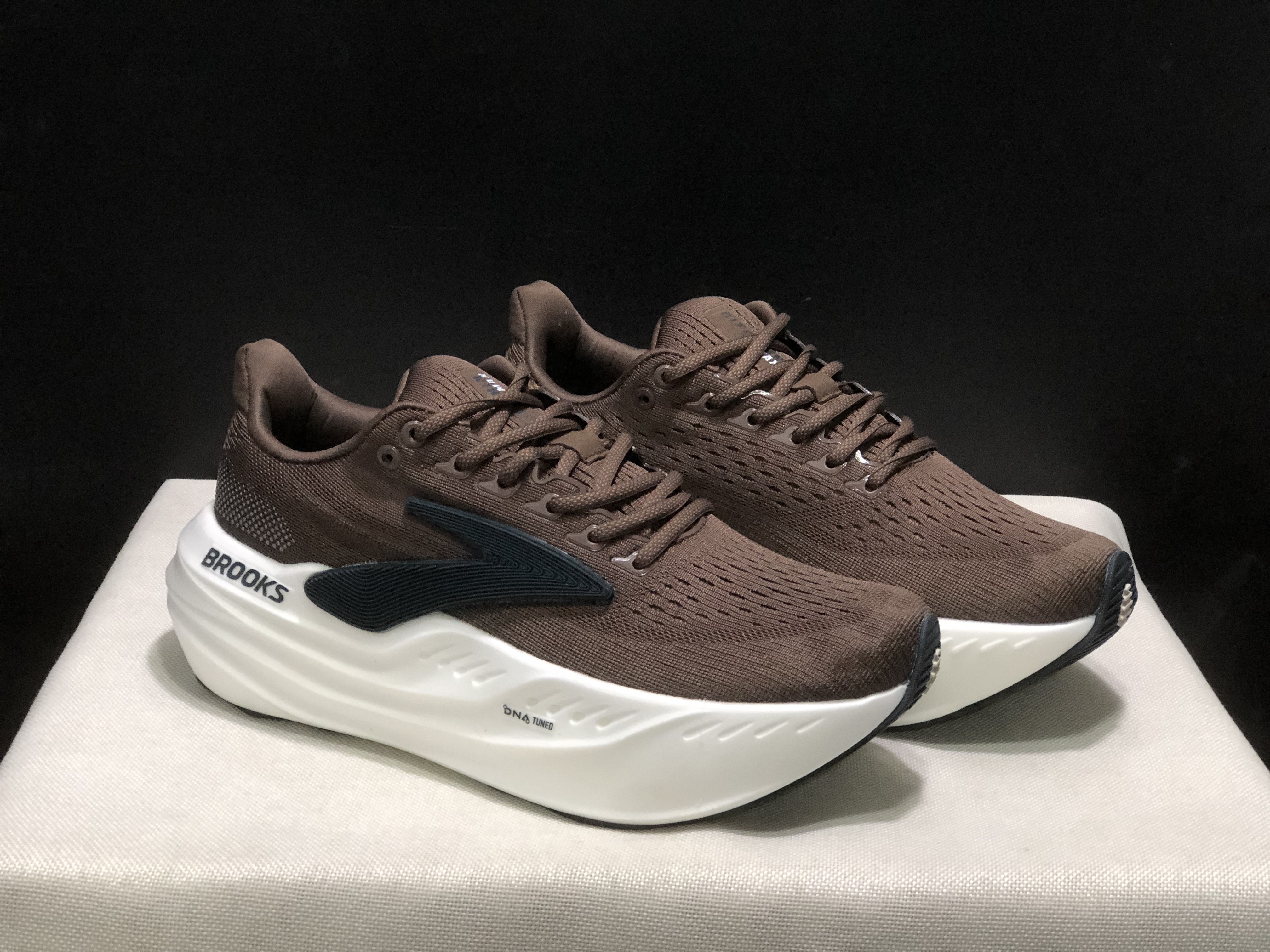 Brooks Glycerin Max Comfortable Low-top Running Shoes Brown