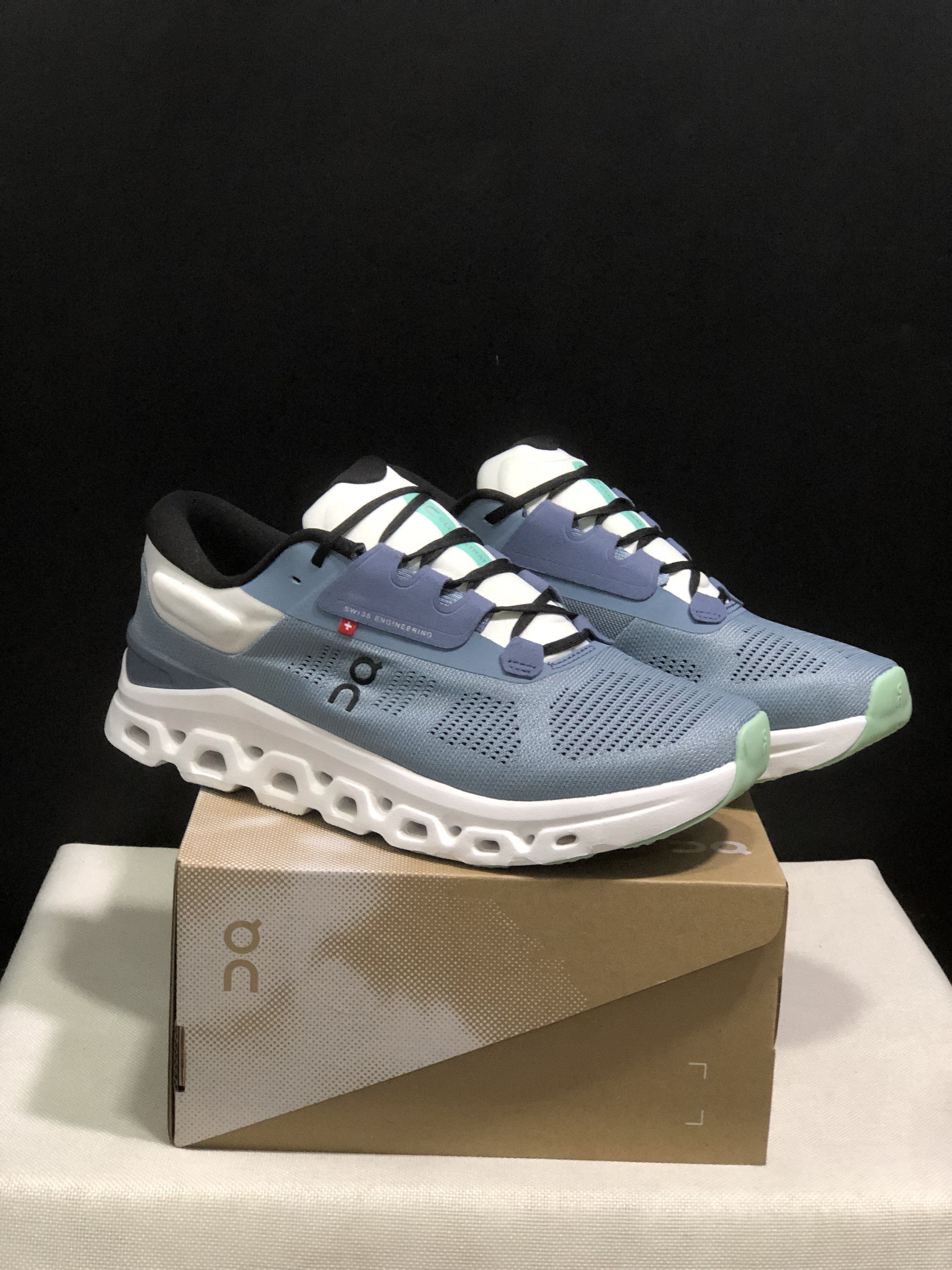 On Running Cloudstratus 3 Anti-Slip Running Shoes Haze Blue/White