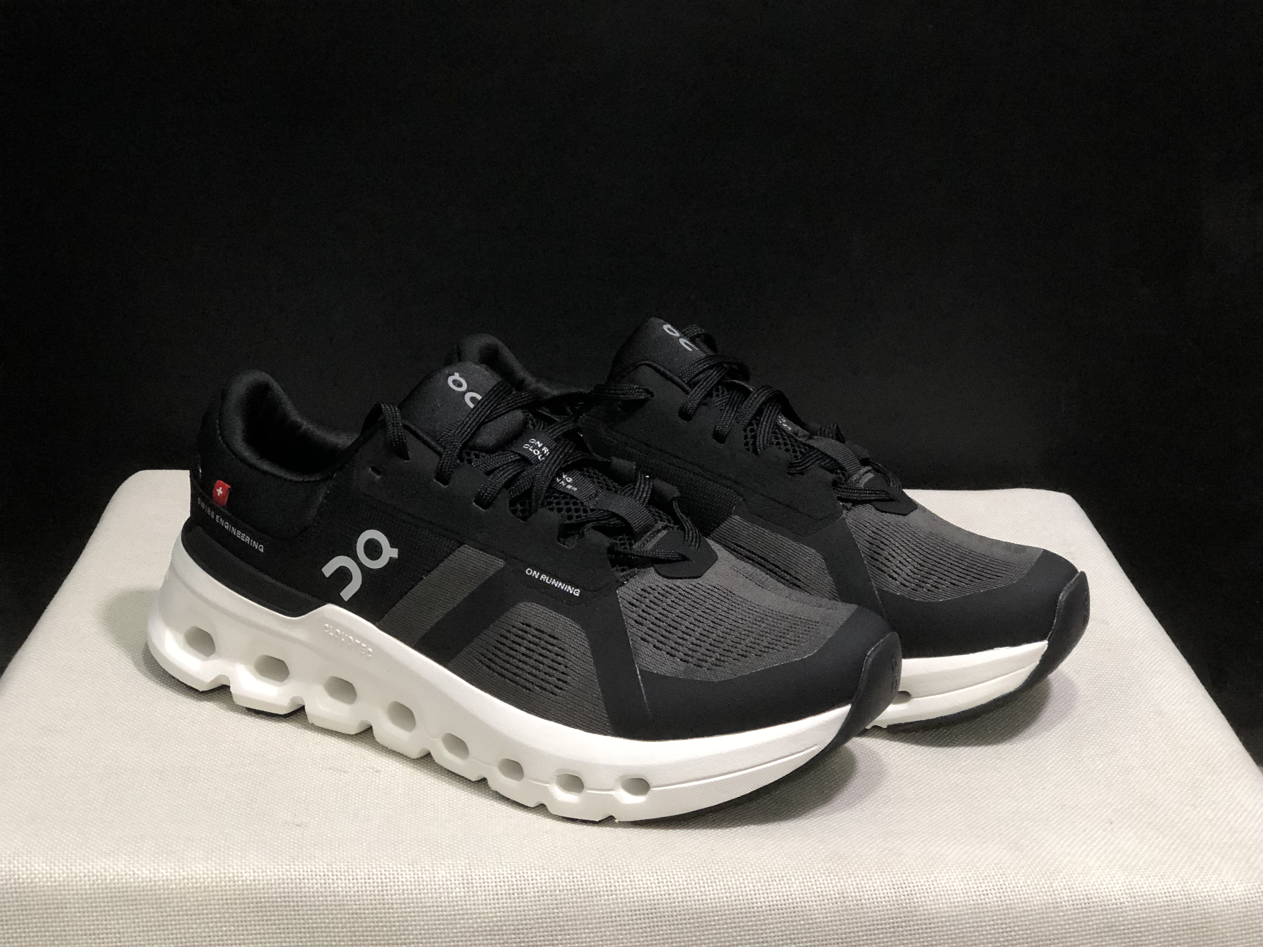 On Running Cloudrunner 2 Mesh Breathable Running Shoes Black/Drak Grey