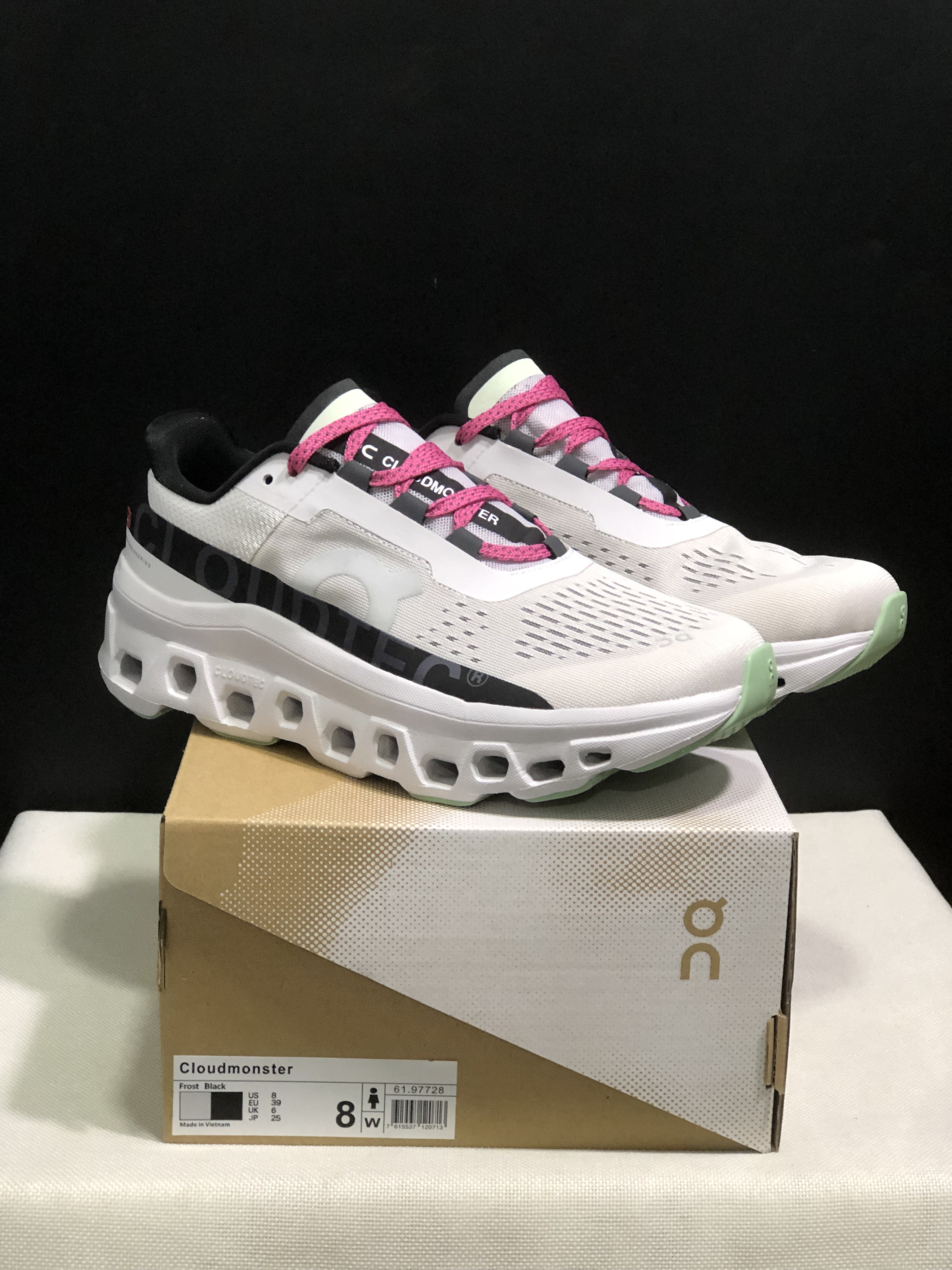 On Running Cloudmonster Anti-Slip Running Shoes Frost/Black