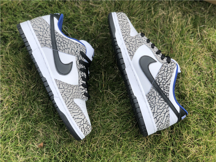 Nike SB Dunk Low Supreme White/Black-Cement Grey Sneakers