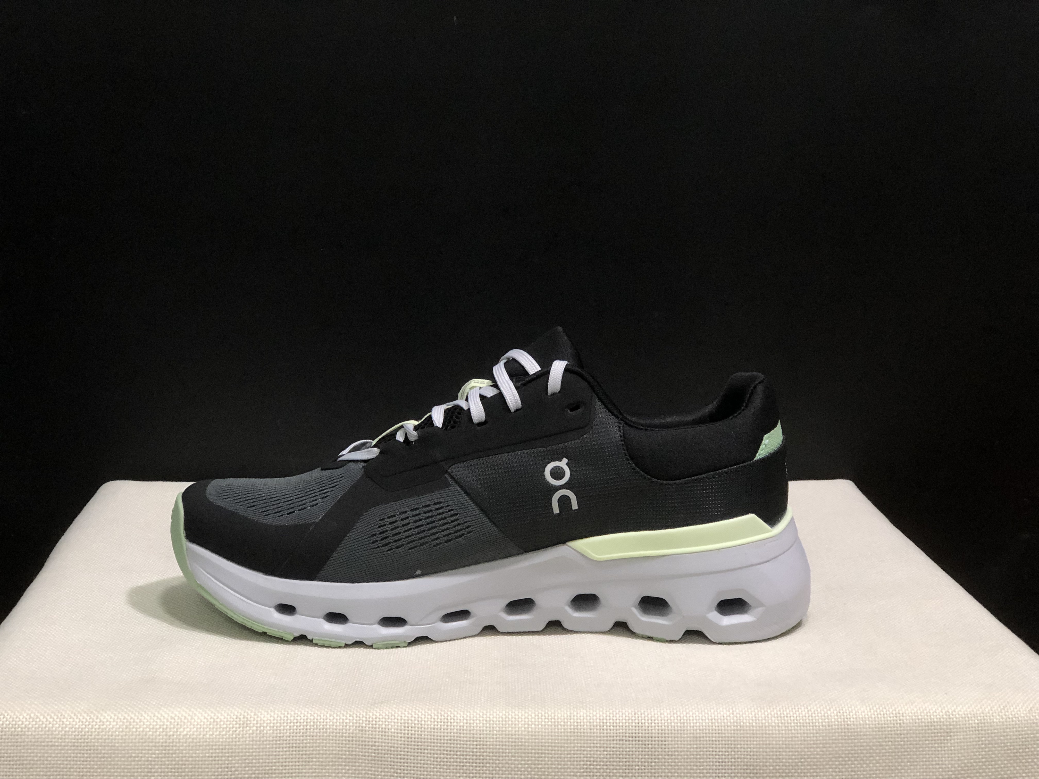 On Running Cloudrunner 2 Mesh Breathable Running Shoes Black/Grey