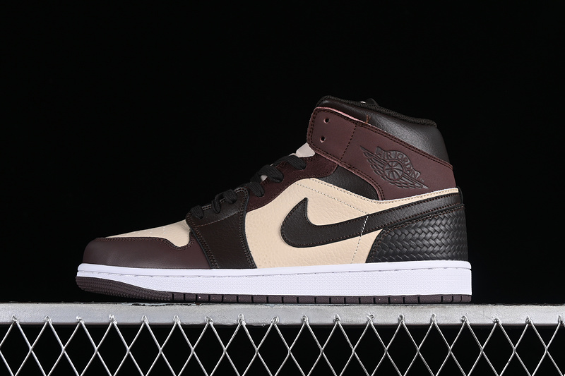 Nike Air Jordan 1 Mid SE Velvet Brown Sandrift Sneakers