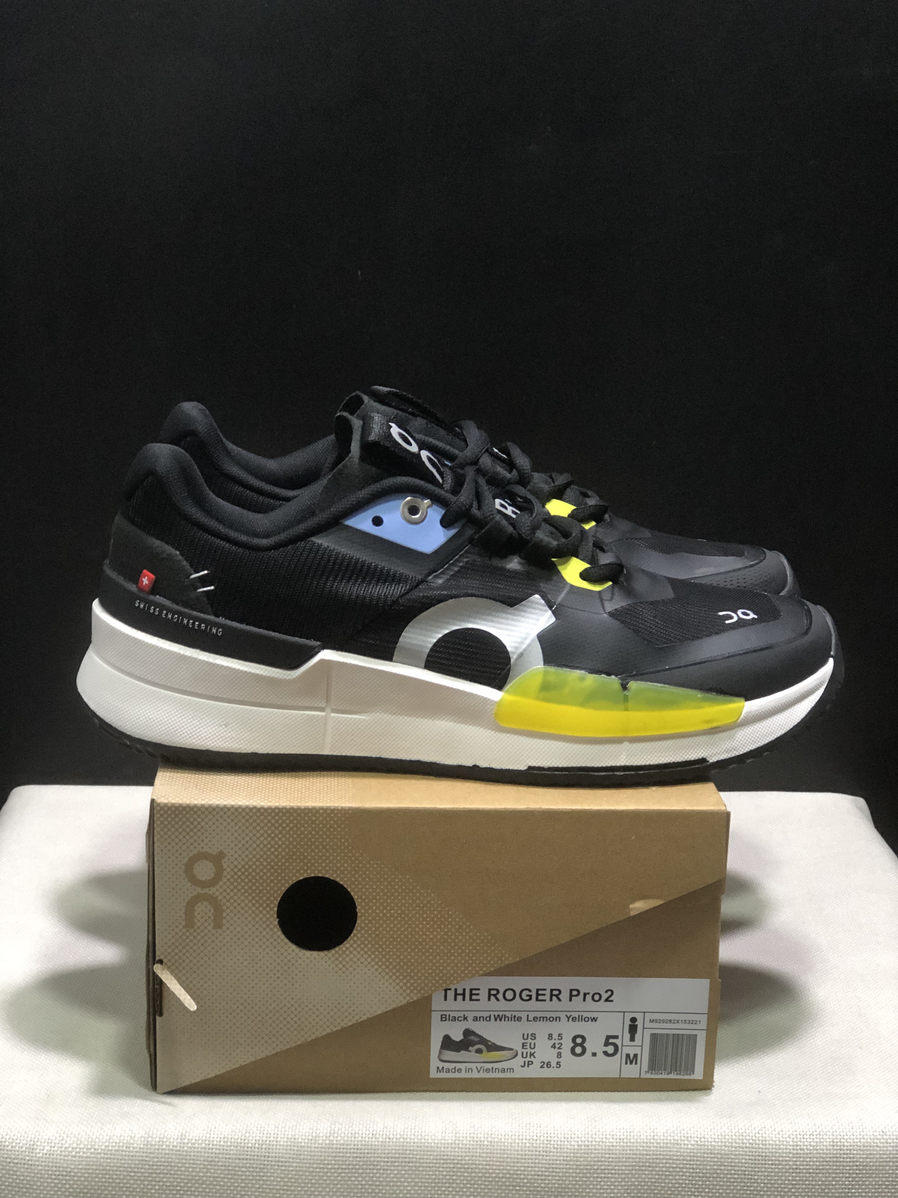 On Running The Roger Pro 2 Breathable Mesh Training Running Shoes Black/White/Lemon Yellow