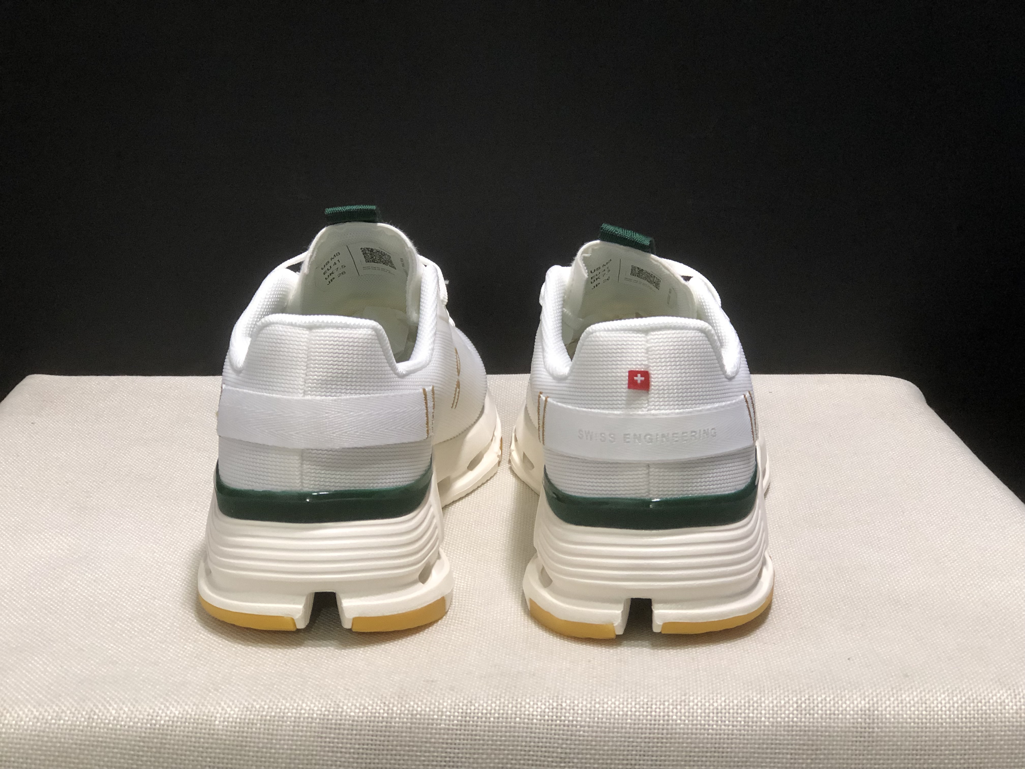 On Running Cloudnova Form 2 Fashionable Casual Running Shoes White/Green