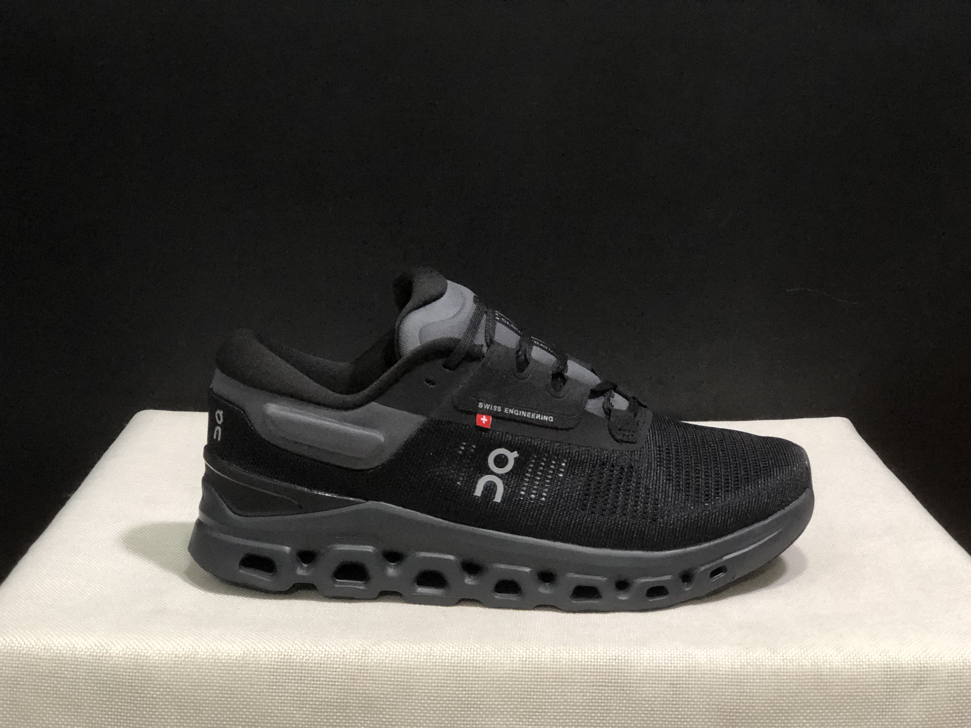 On Running Cloudstratus 3 Anti-Slip Running Shoes Black