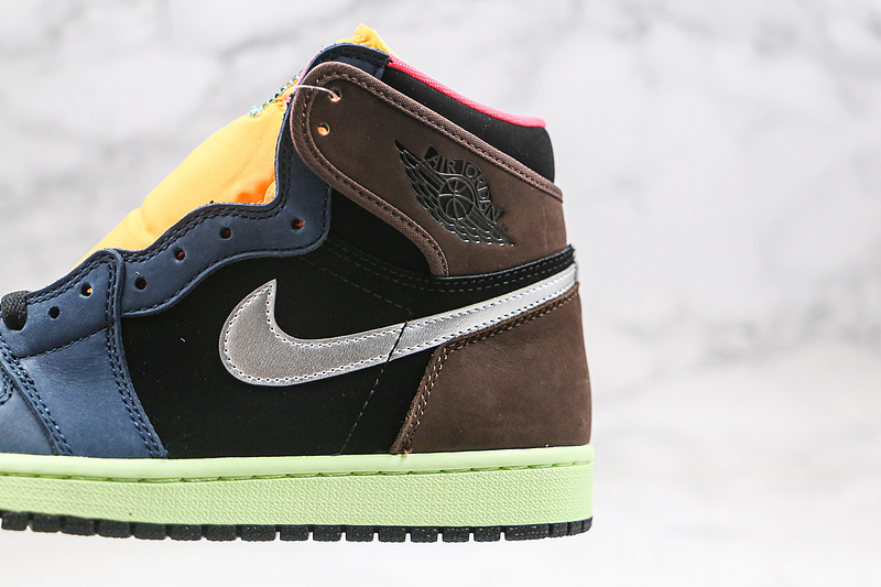 Nike Air Jordan 1 Retro High-Top Brown Pink Sneakers