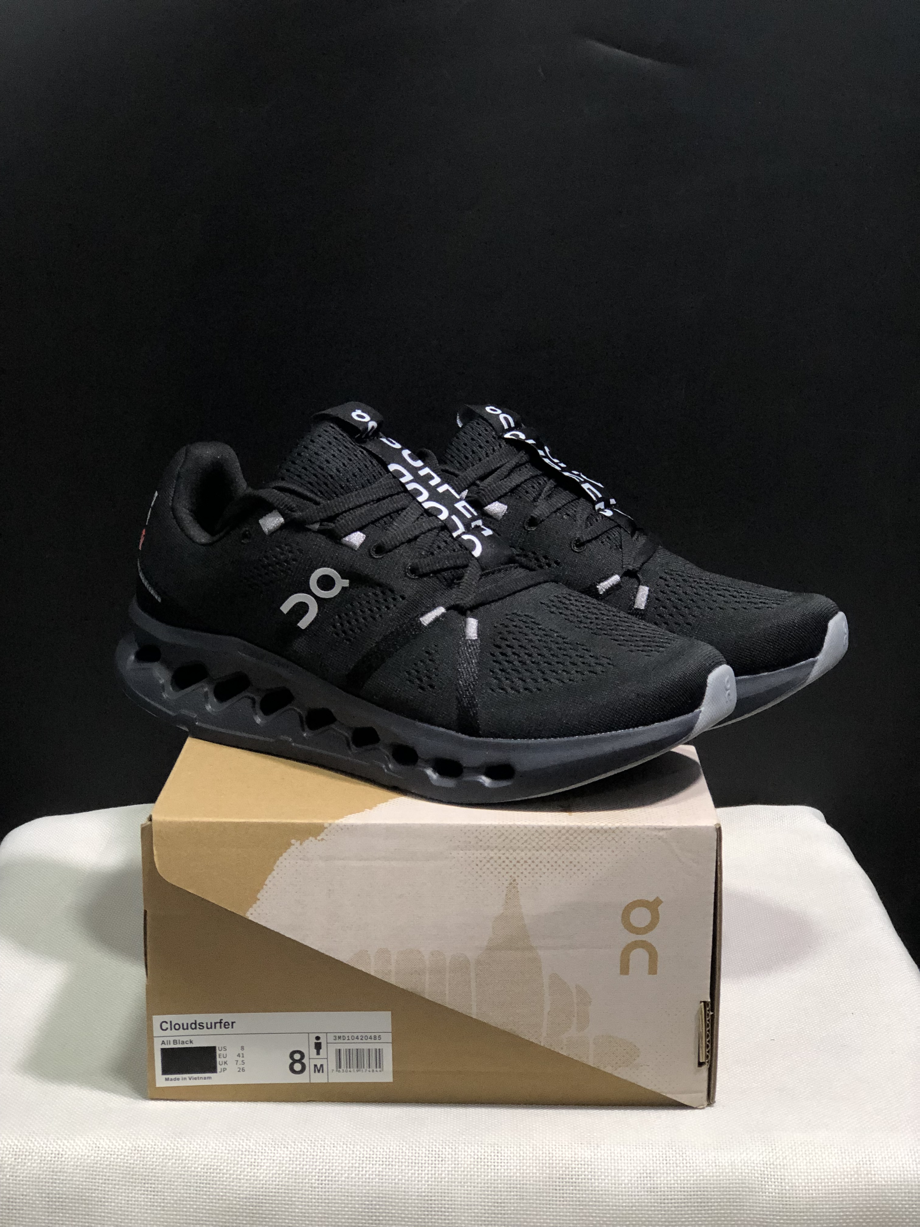 On Running Cloudsurfer Training Anti-Slip Running Shoes All Black