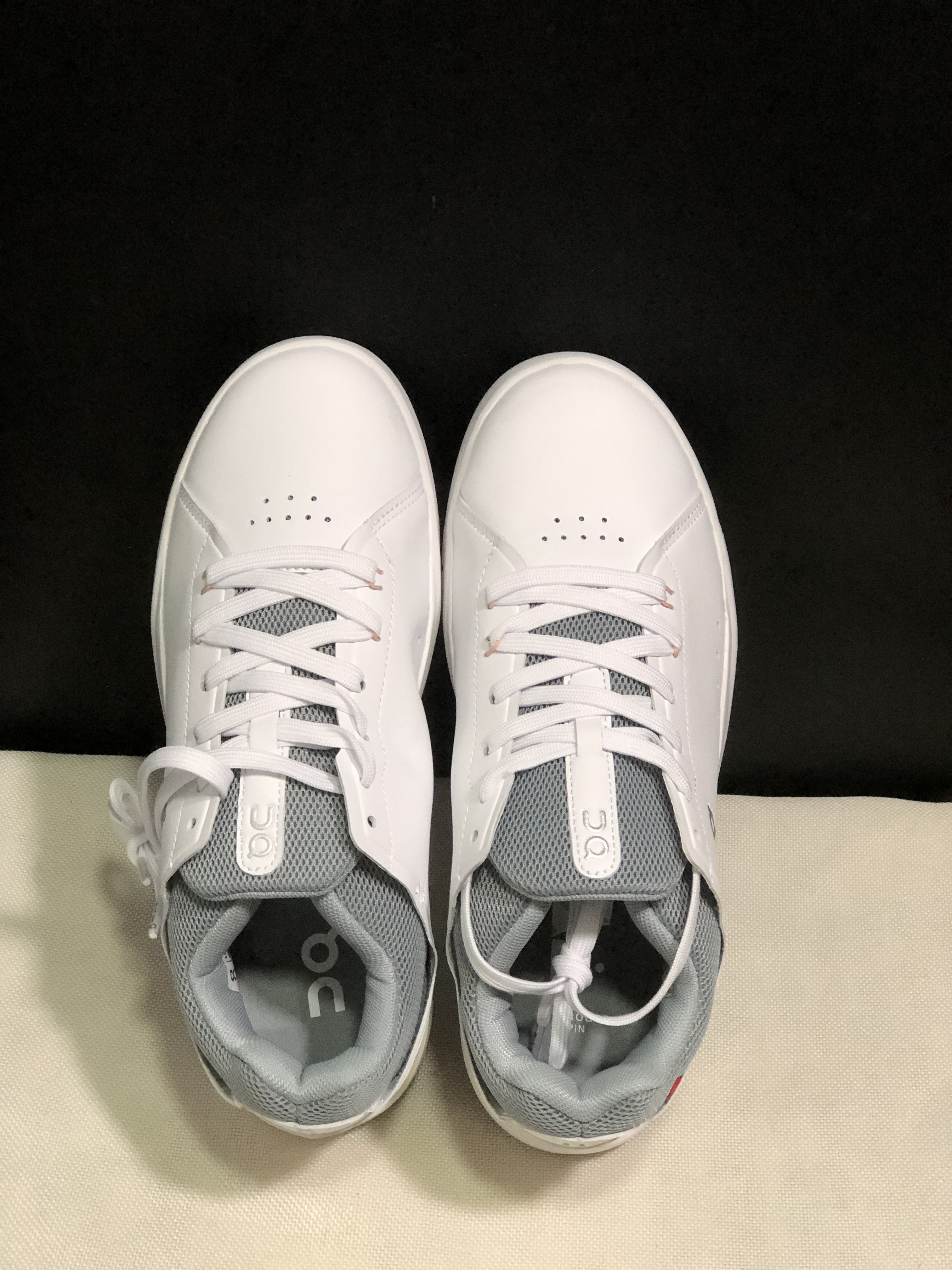 On Running The Roger Spin Board Shoes Grayish-White
