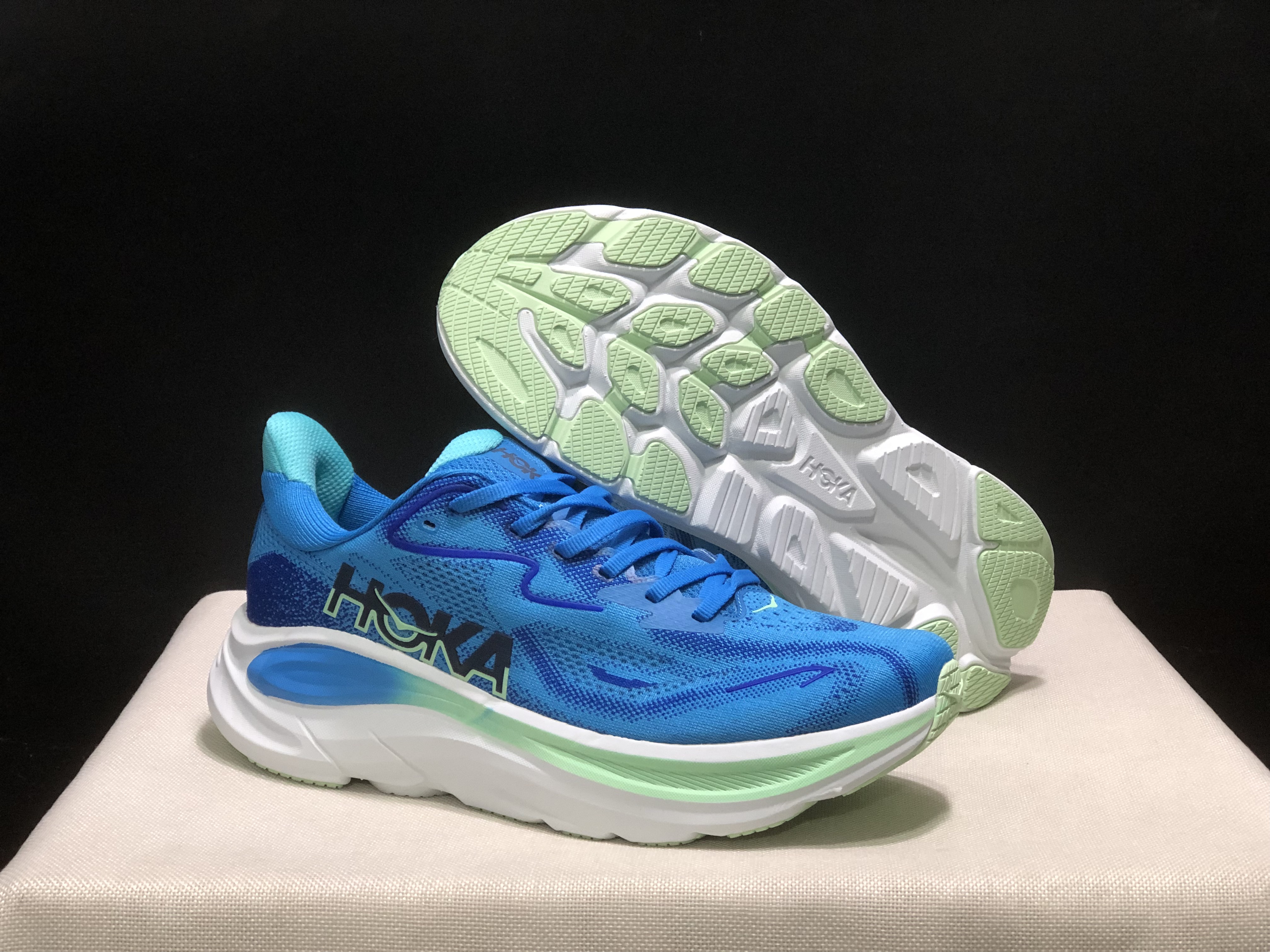 Hoka One One Clifton 10 Fashion Shoes Sneakers Blue