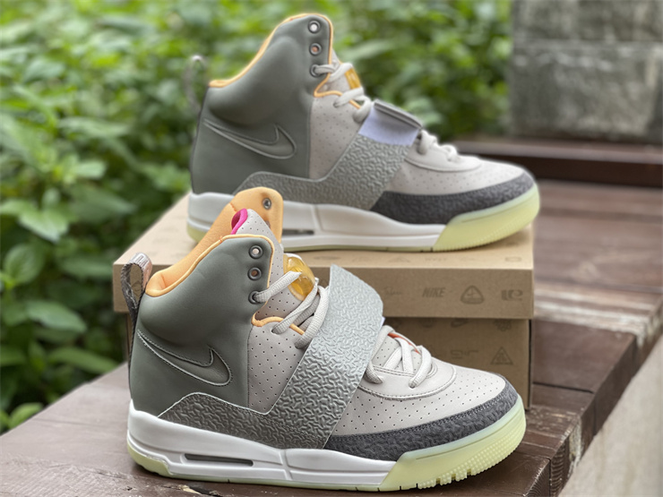 Nike Air Yeezy 1 Zen Grey Sneakers