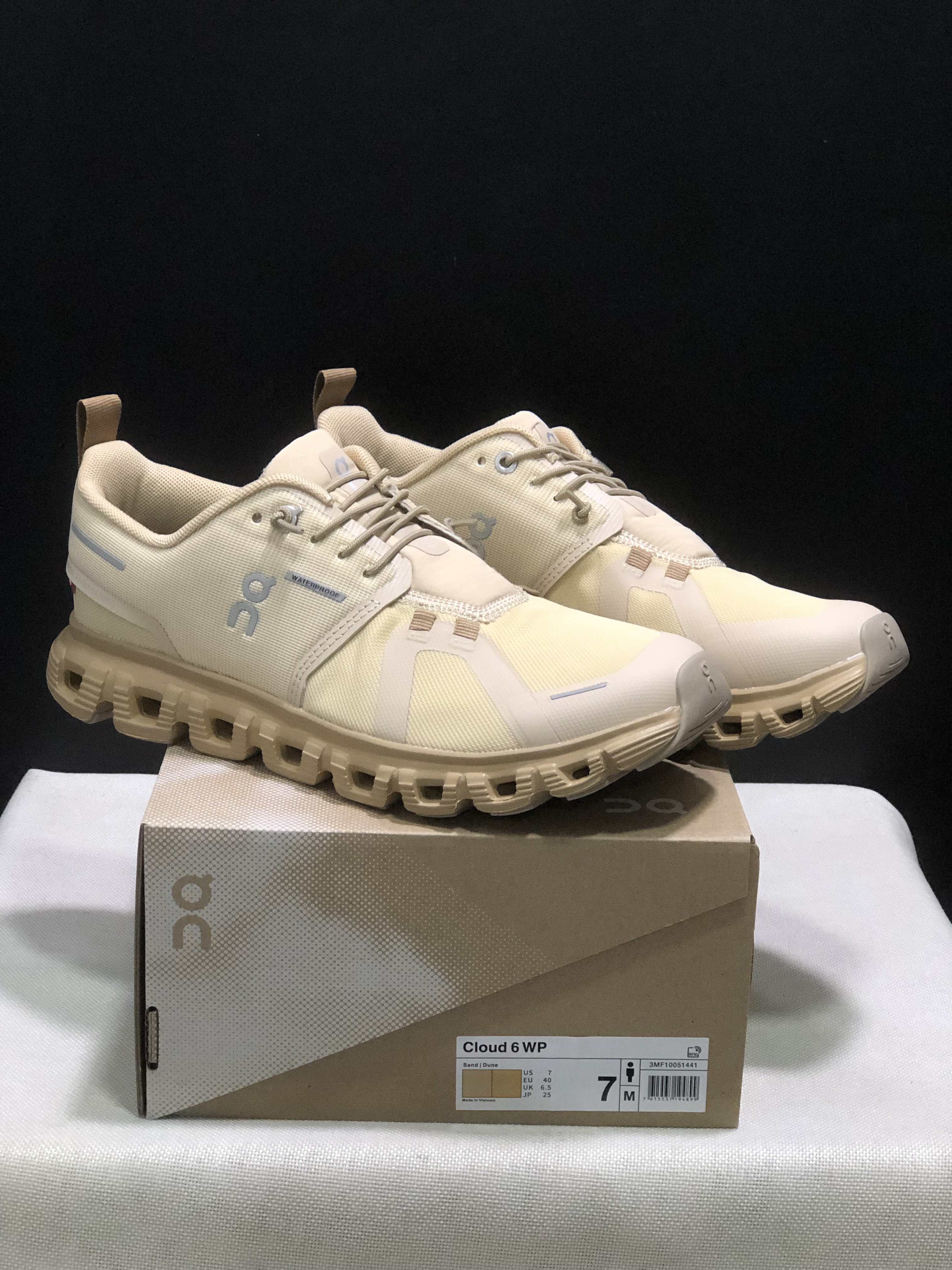 On Running Cloud 6 Casual Life Shoes Light Yellow