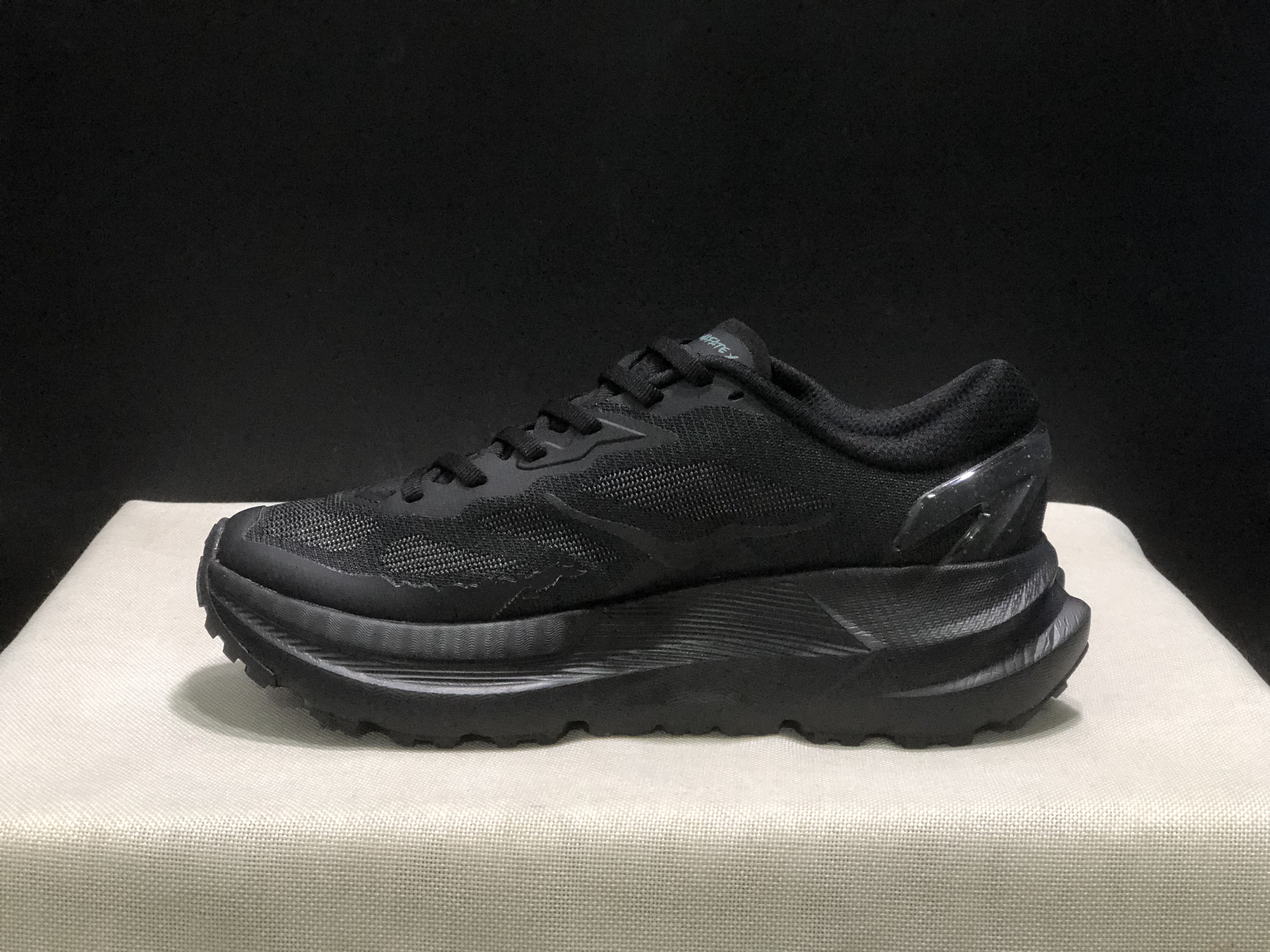 Hoka One One Mafate X Lightweight Fashion Running Shoes Sneakers Black