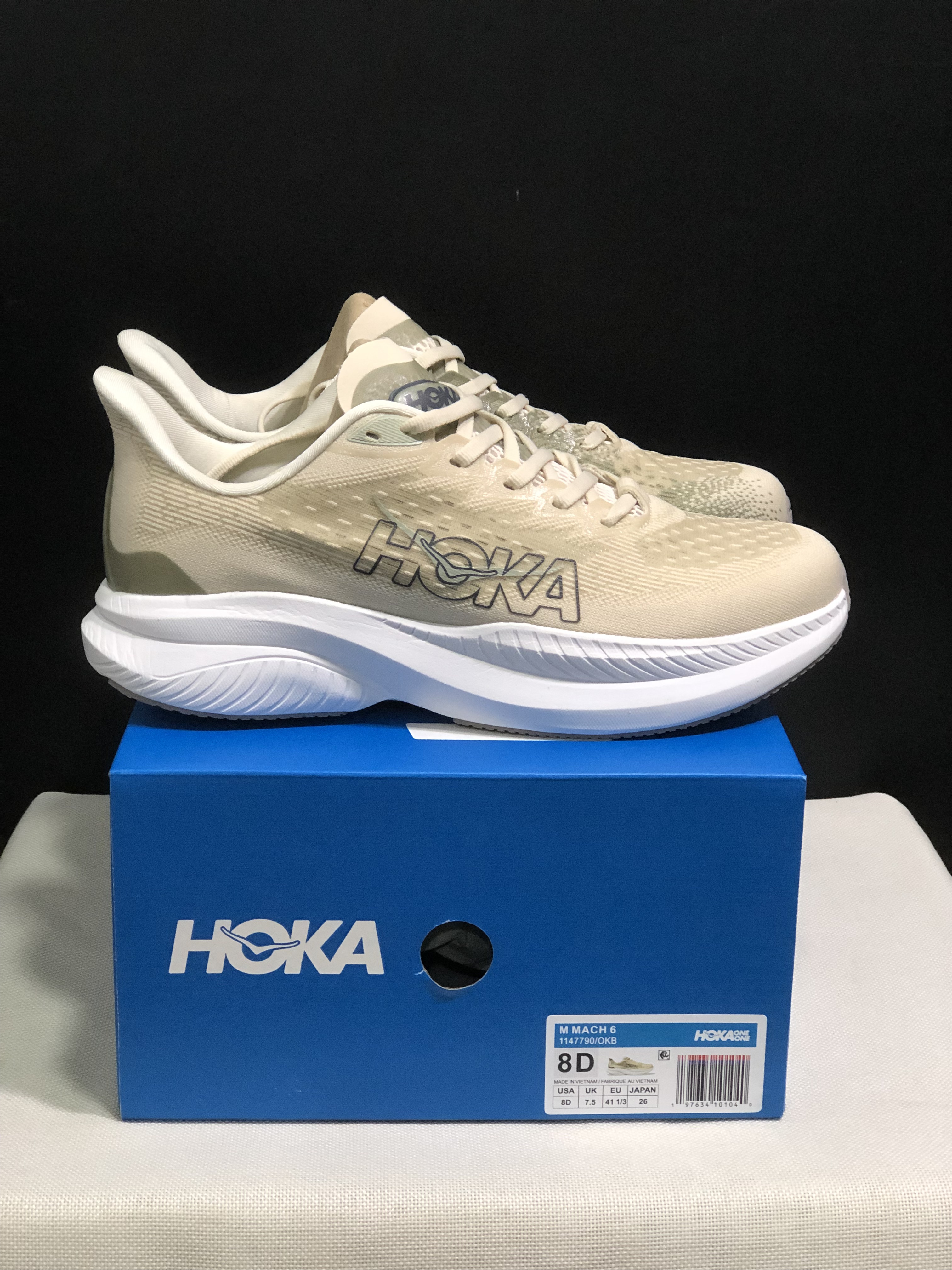 Hoka One One Mach 6 Wear-resistant Breathable Low-top Running Shoes Sneakers Beige