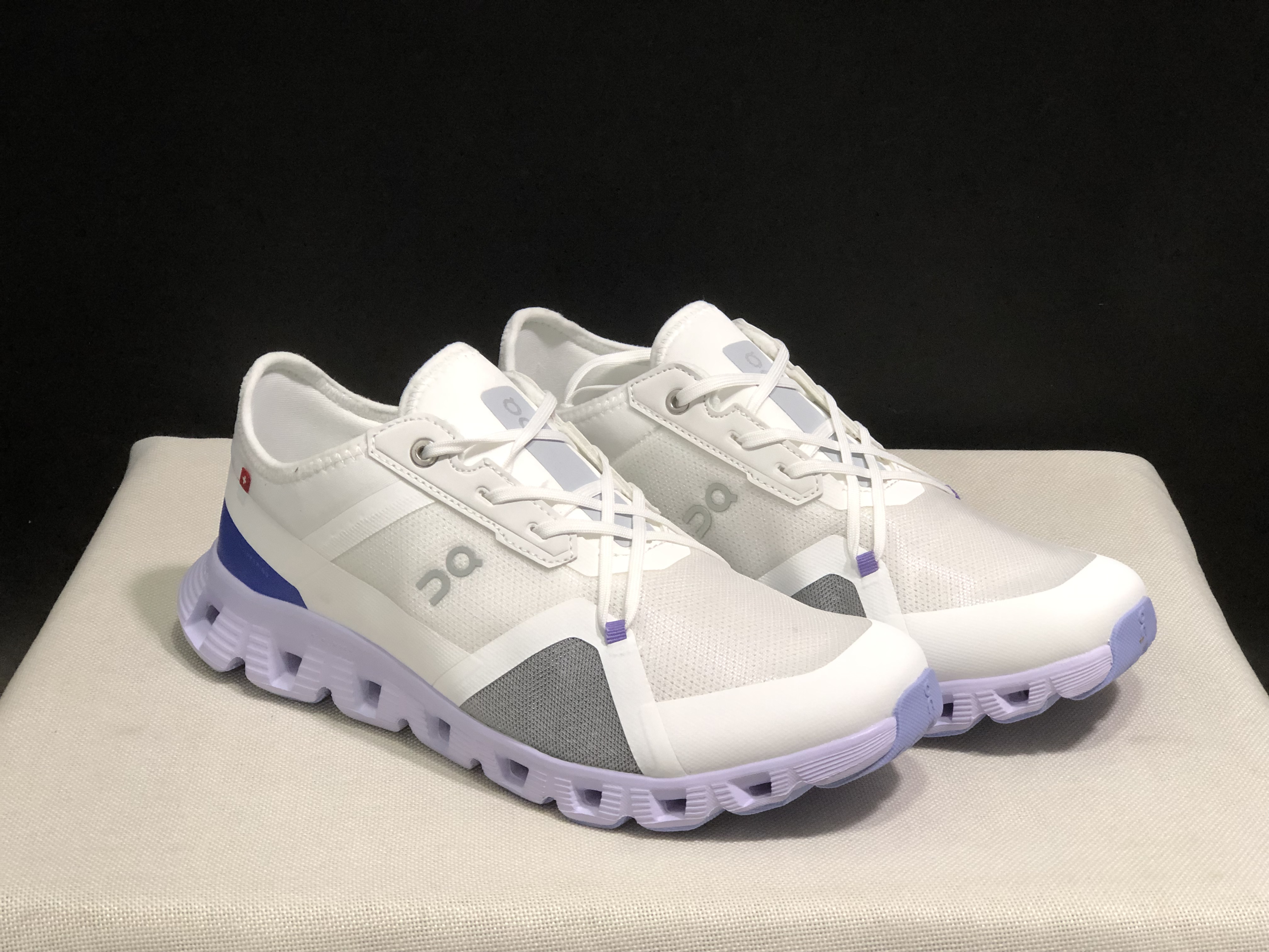 On Running Cloud X 3 AD Comfortable Wear-Resistant Training Shoes White/Light Purple