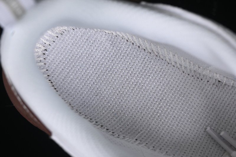 Nike Air Jordan Shark-A-Don Sail Travis Scott White Light Chocolate Sneakers