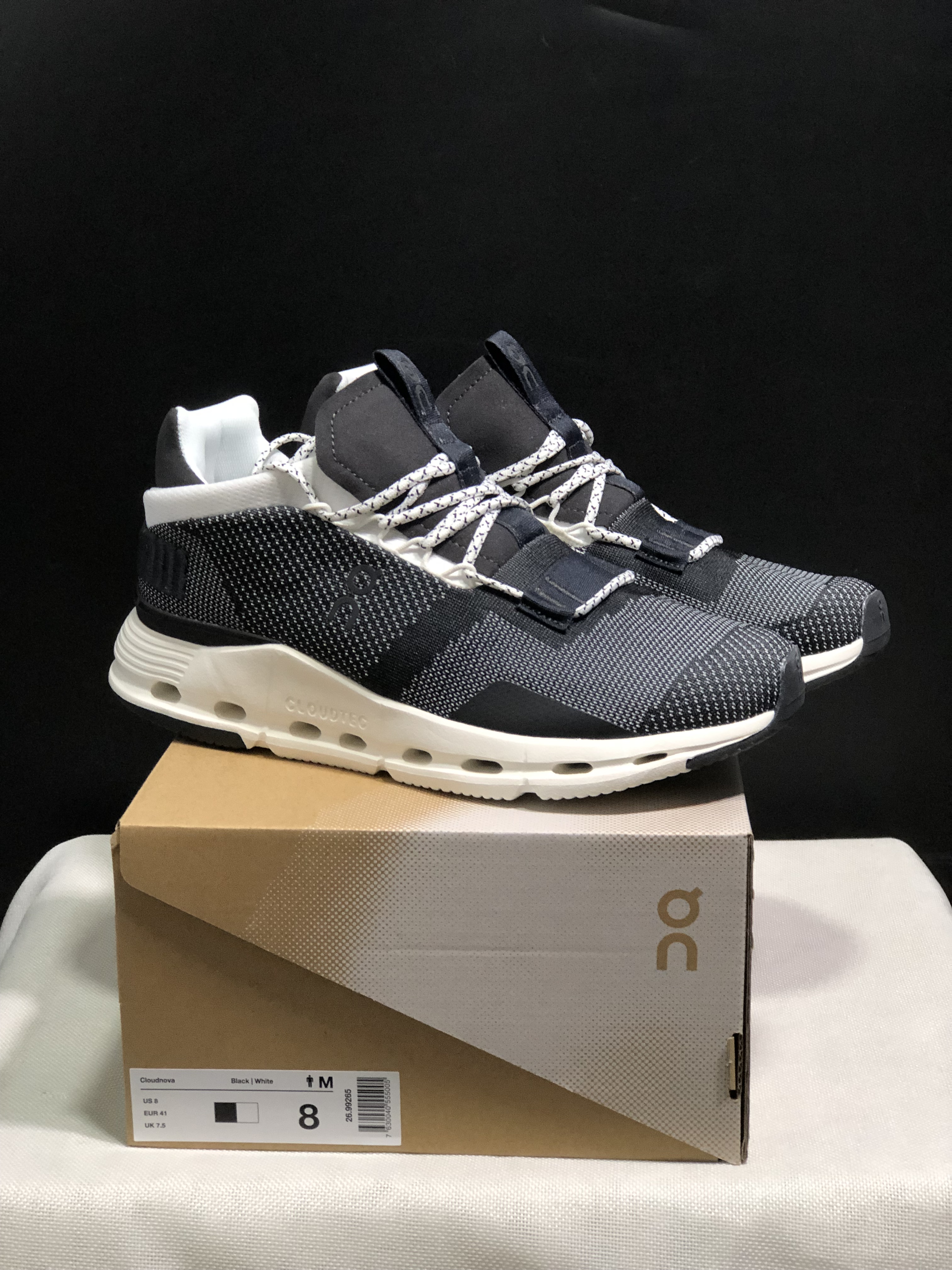 On Running Cloudnova Lightweight Sports Casual Shoes Black/White