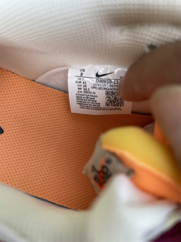 Nike Off-White Dunk Low  Lot 35 of 50 Gray White Sneakers