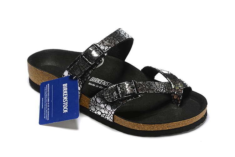 Birkenstock Two-Button Ringfinger Black Metal Stone Matte Leather Slippers