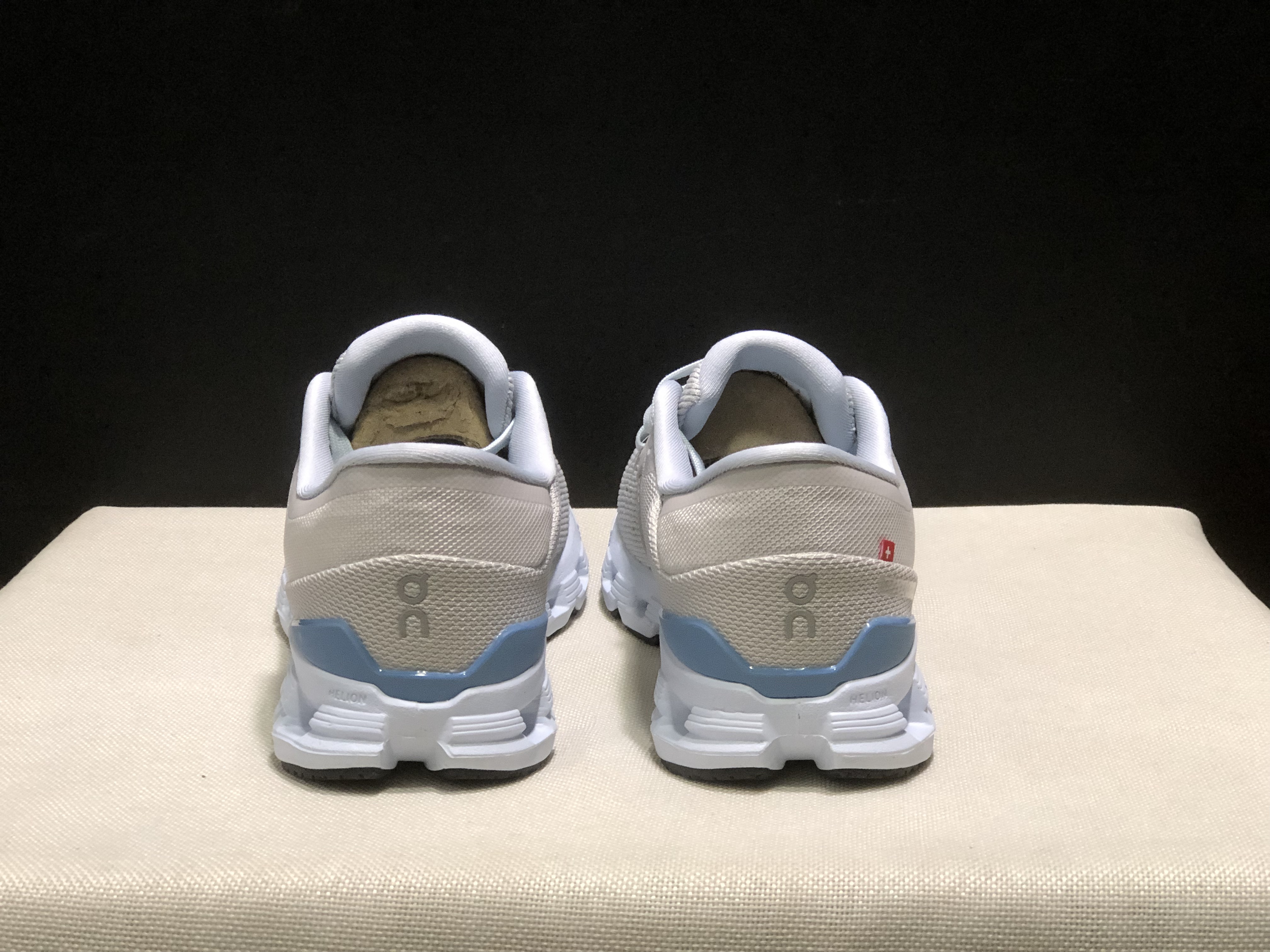 On Running Cloud X4 Comfortable Running Shoes Light Khaki/Milk Blue