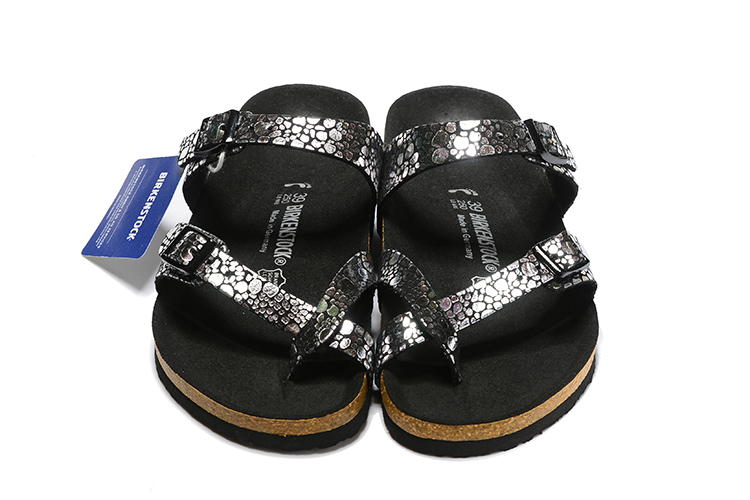 Birkenstock Two-Button Ringfinger Black Metal Stone Matte Leather Slippers