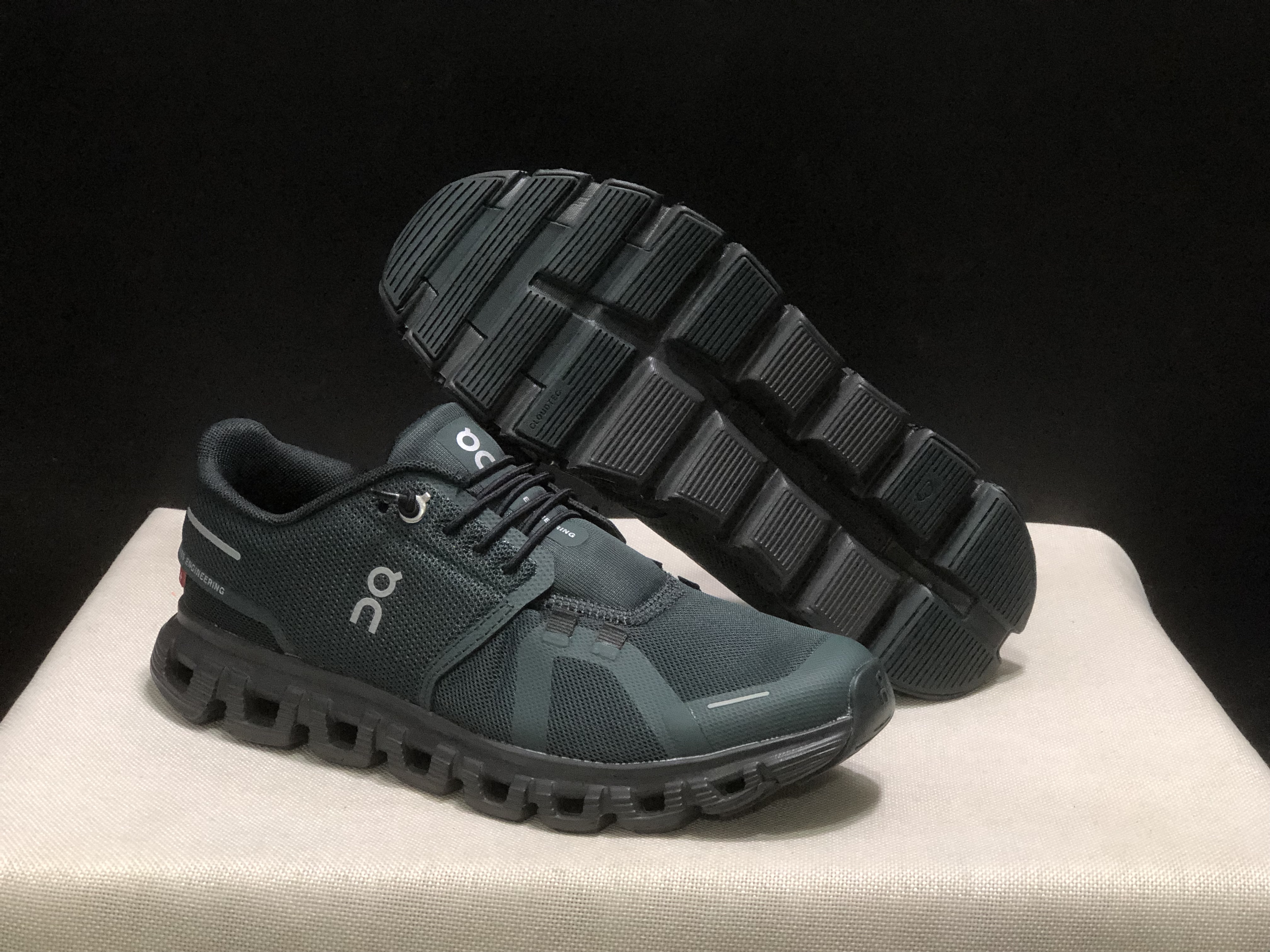 On Running Cloud 6 Casual Life Shoes Dark Green