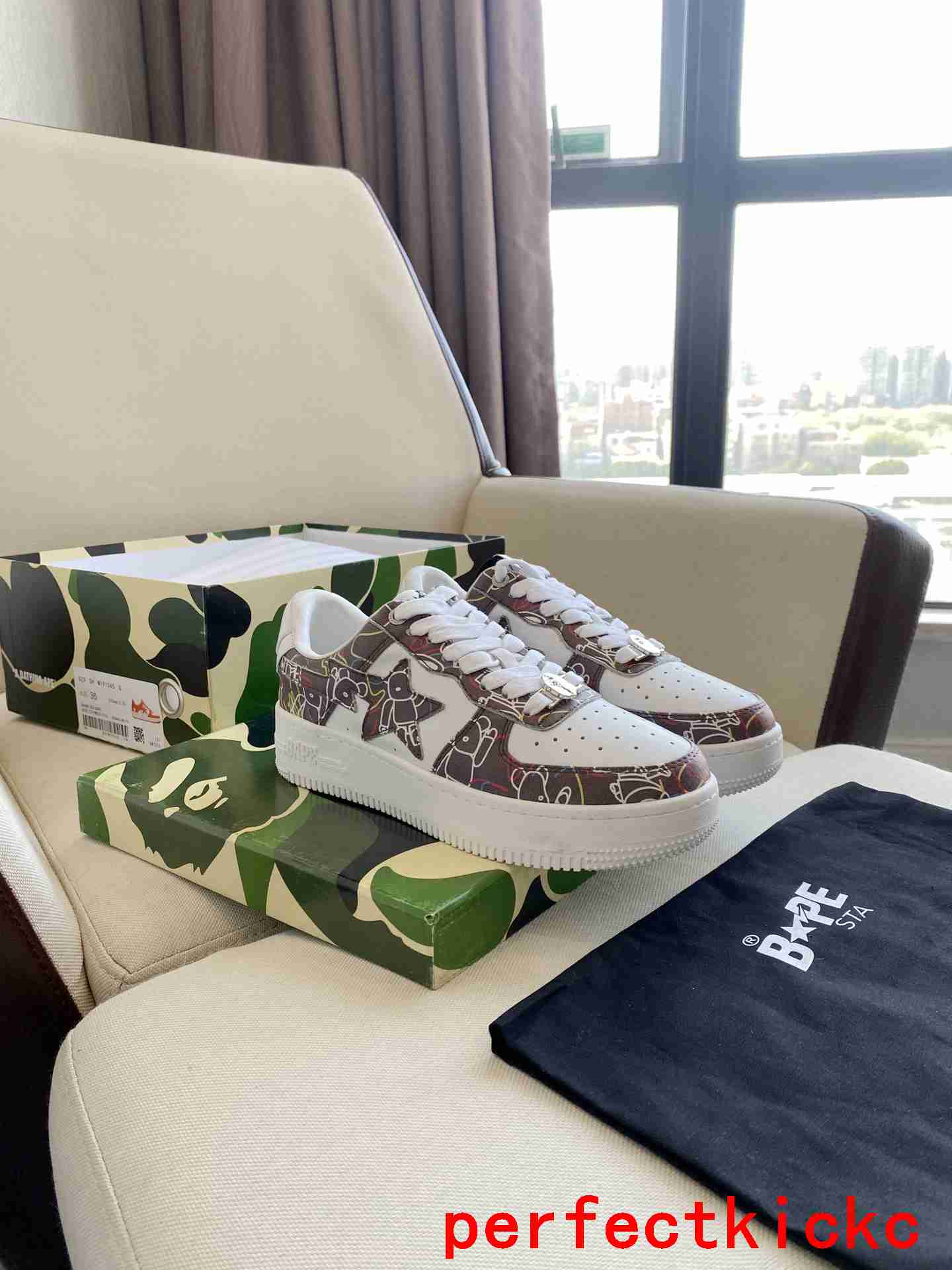 A Bathing Ape Bape Sta Sk8 Brown And White Embossed Patent Leather