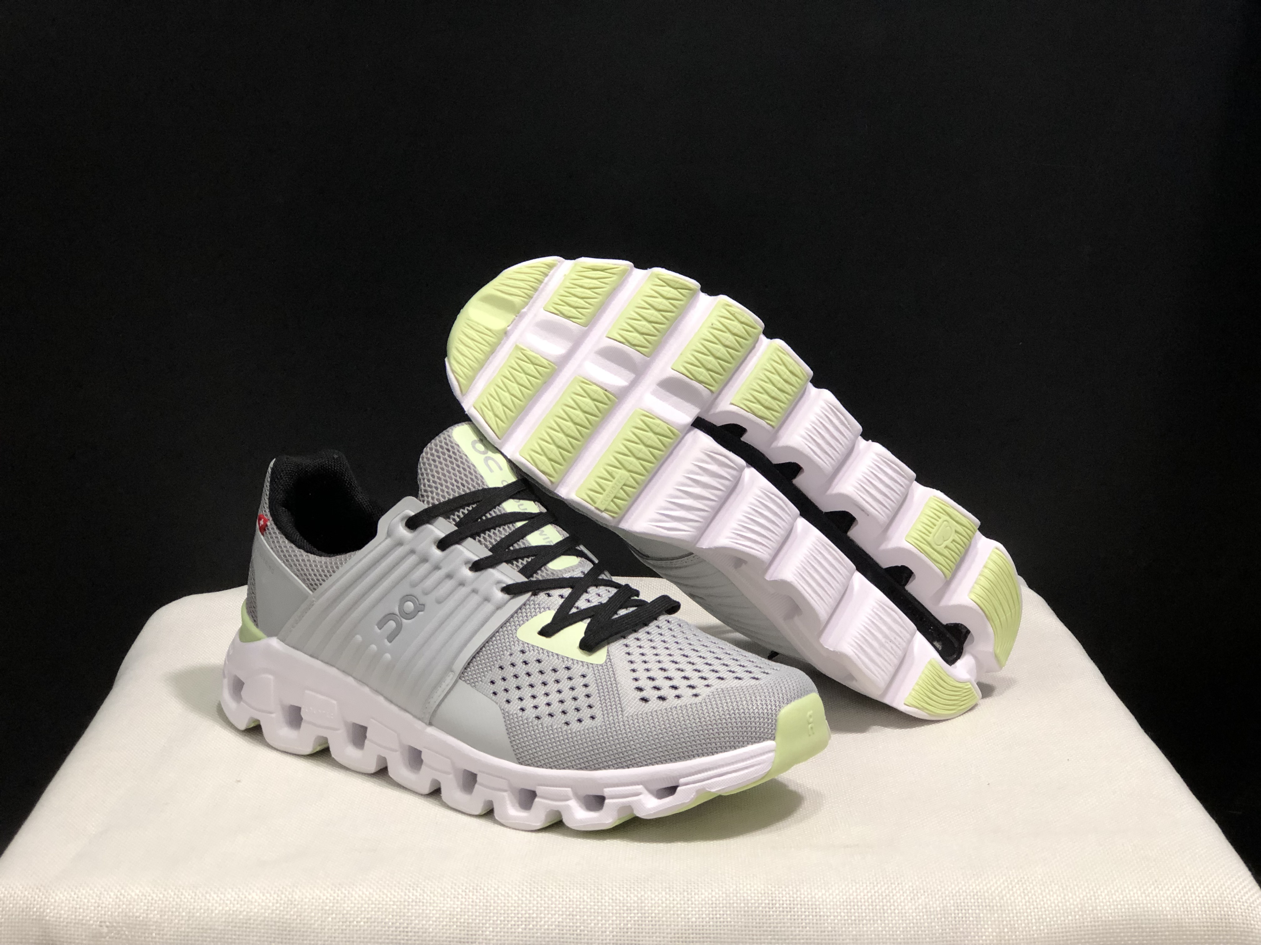 On Running Cloudswift Cushioning Running Shoes Grey/White