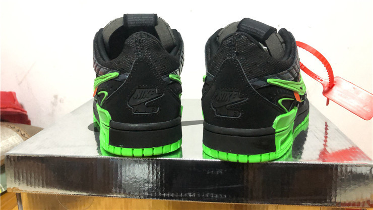 Nike Air Rubber Dunk Off-White Green Strike Sneakers