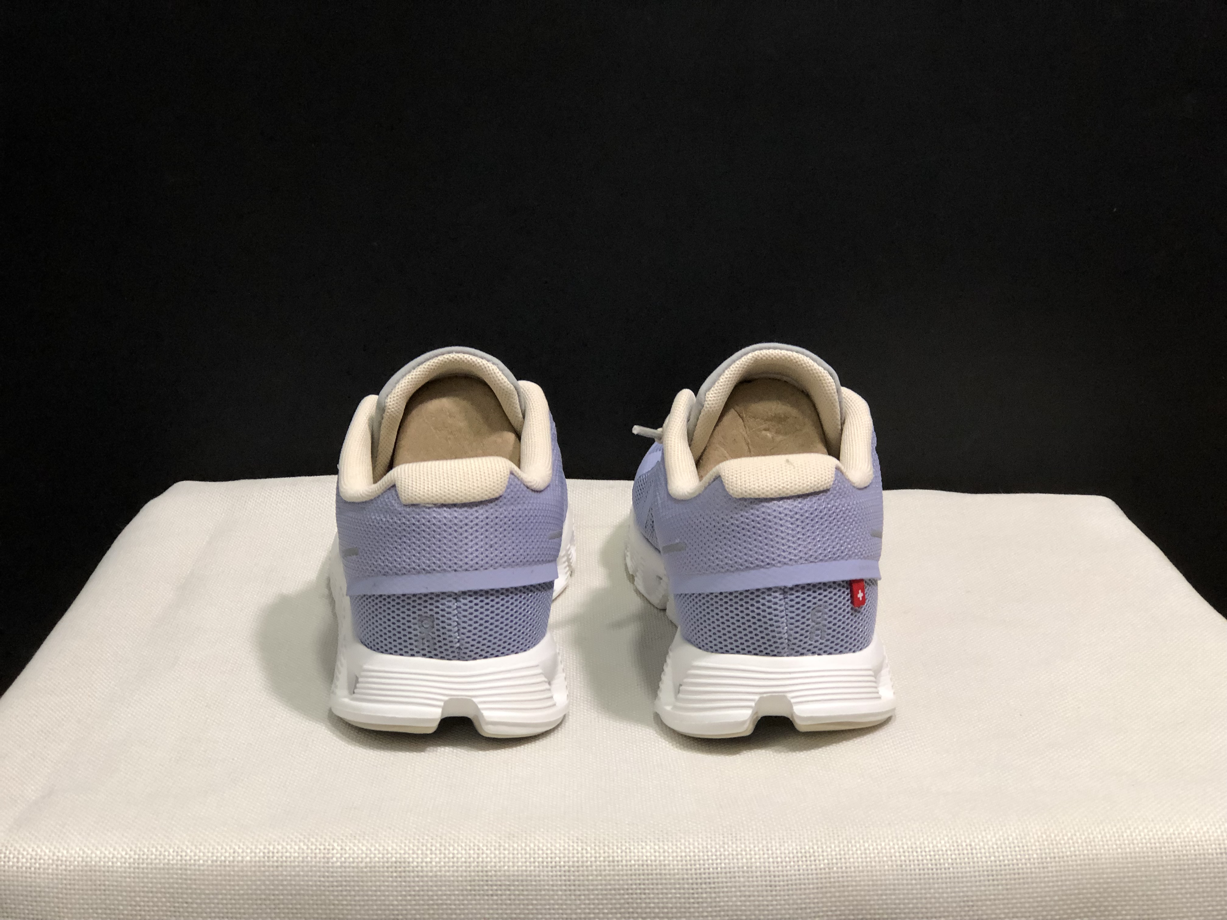 On Running Cloud 5 Light Purple Lightweight Running Shoes