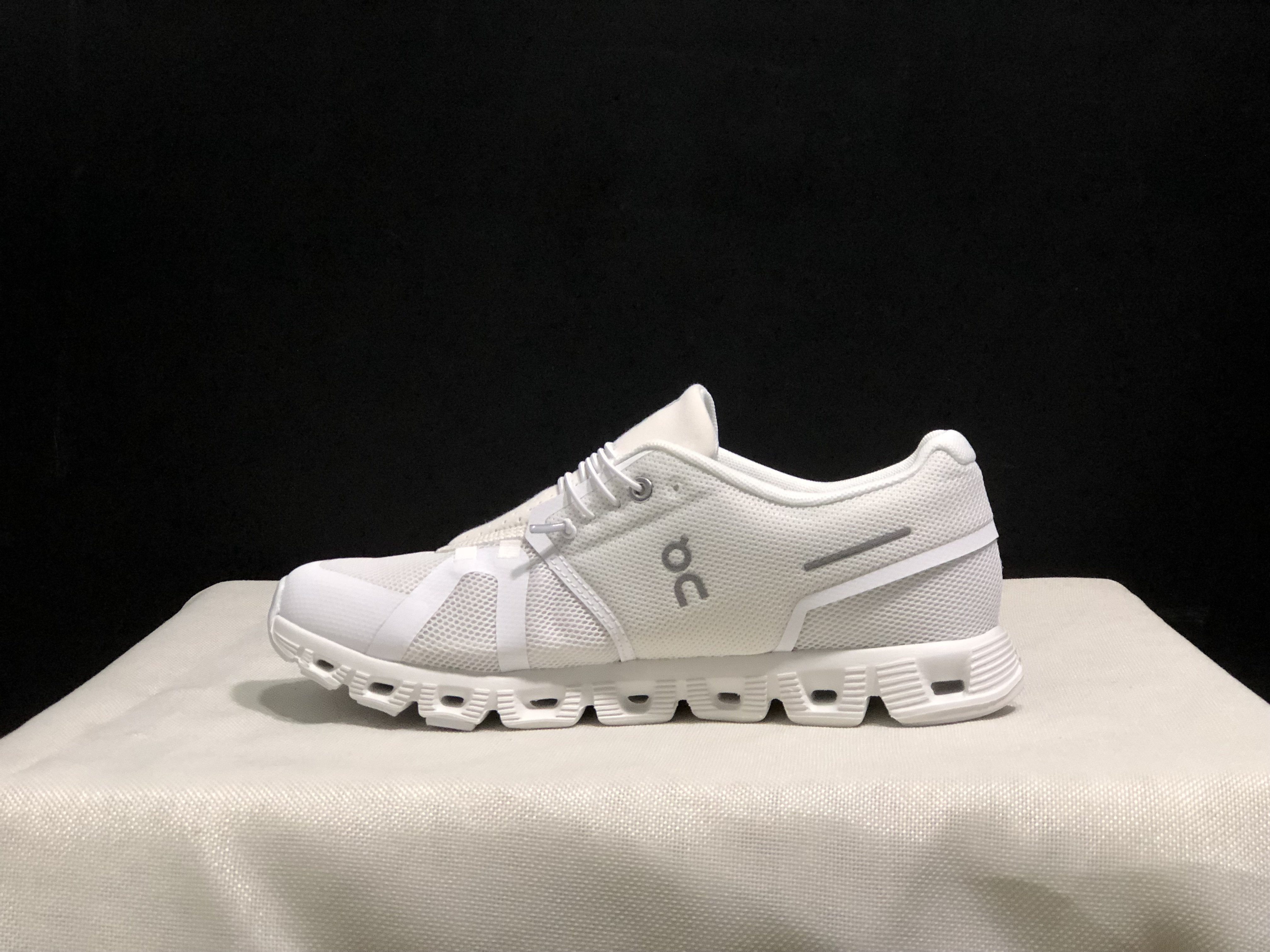 On Running Cloud 5 White Lightweight Running Shoes