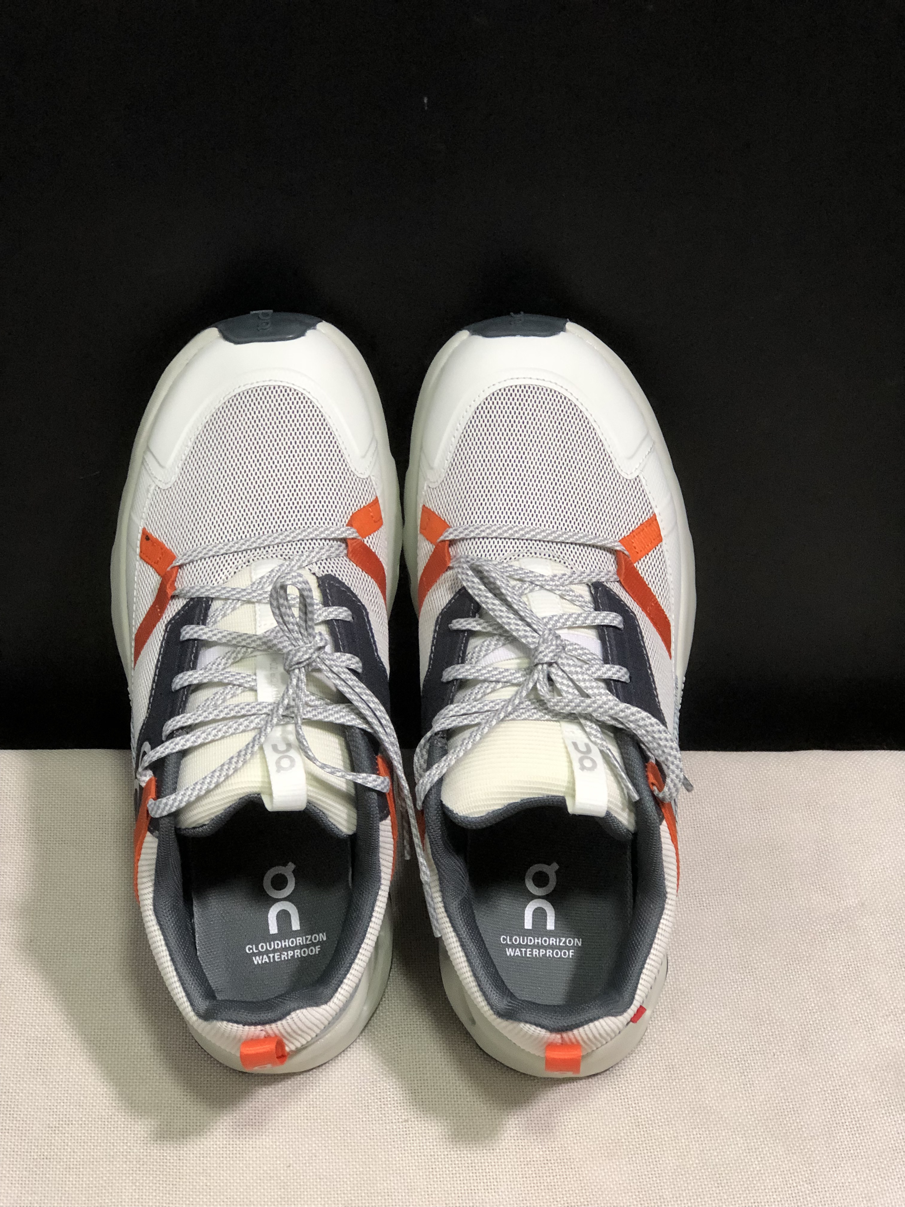 On Running Cloudhorizon Comfortable Hiking Shoes Beige/Grey